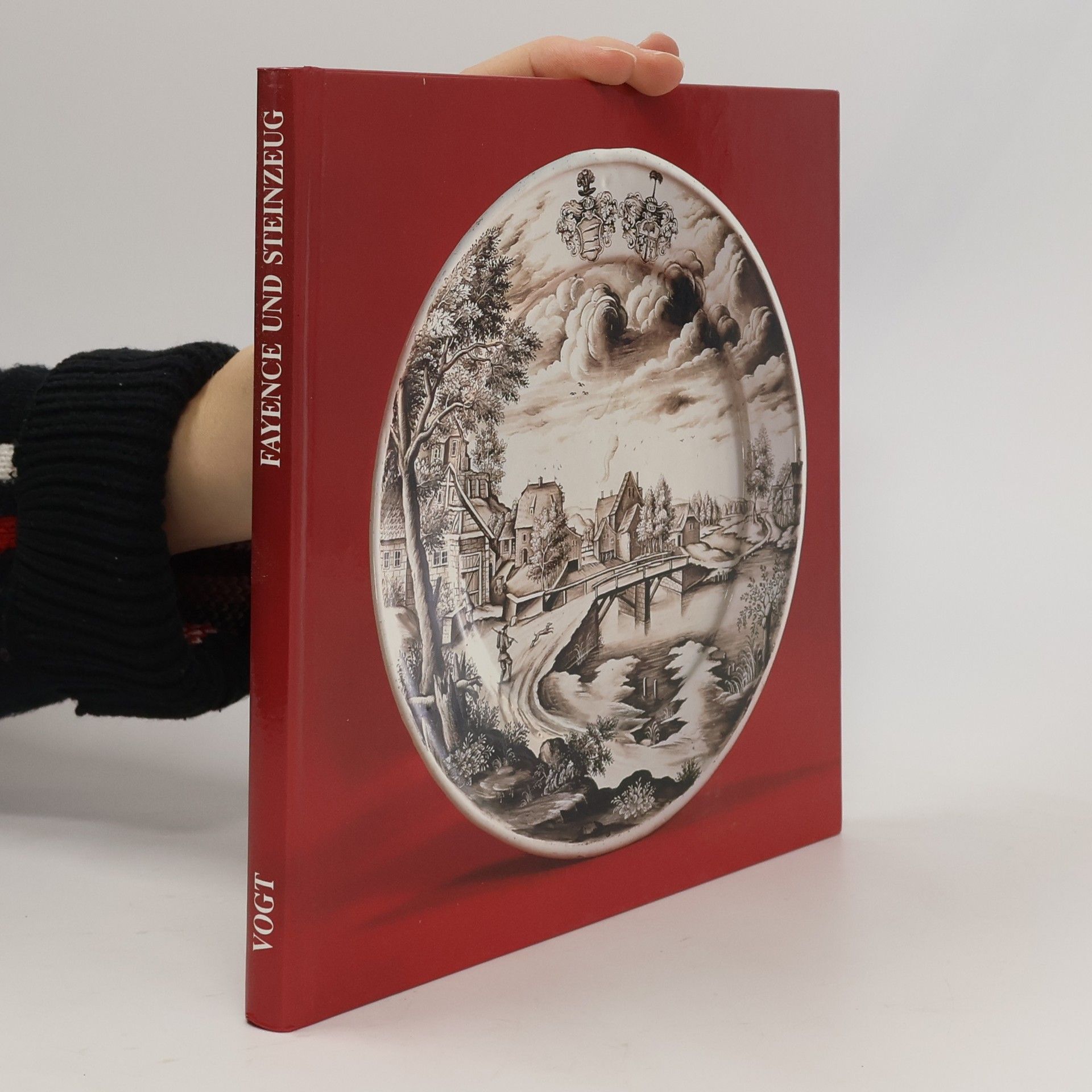 Fayence und Steinzeug