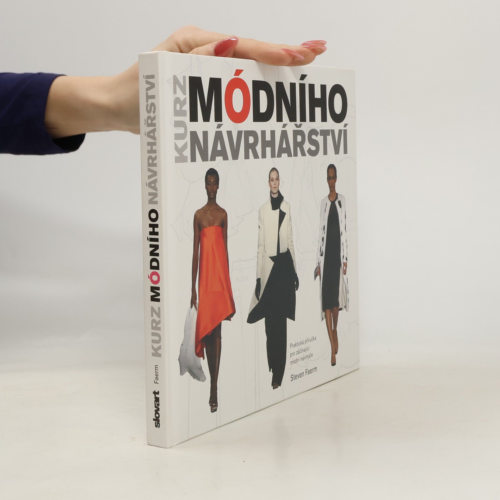 Kurz módního návrhářství