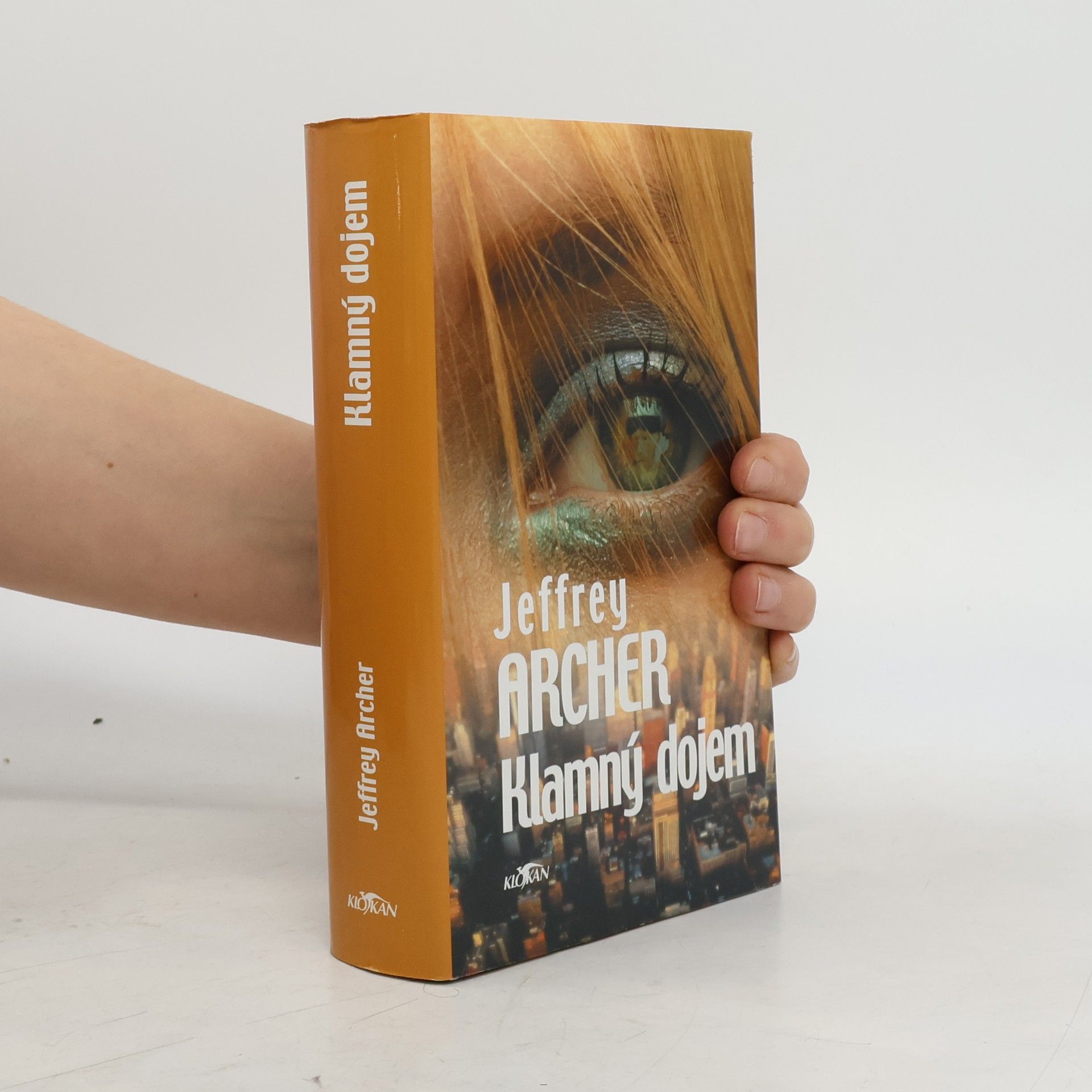 Jeffrey Archer Klamný dojem
