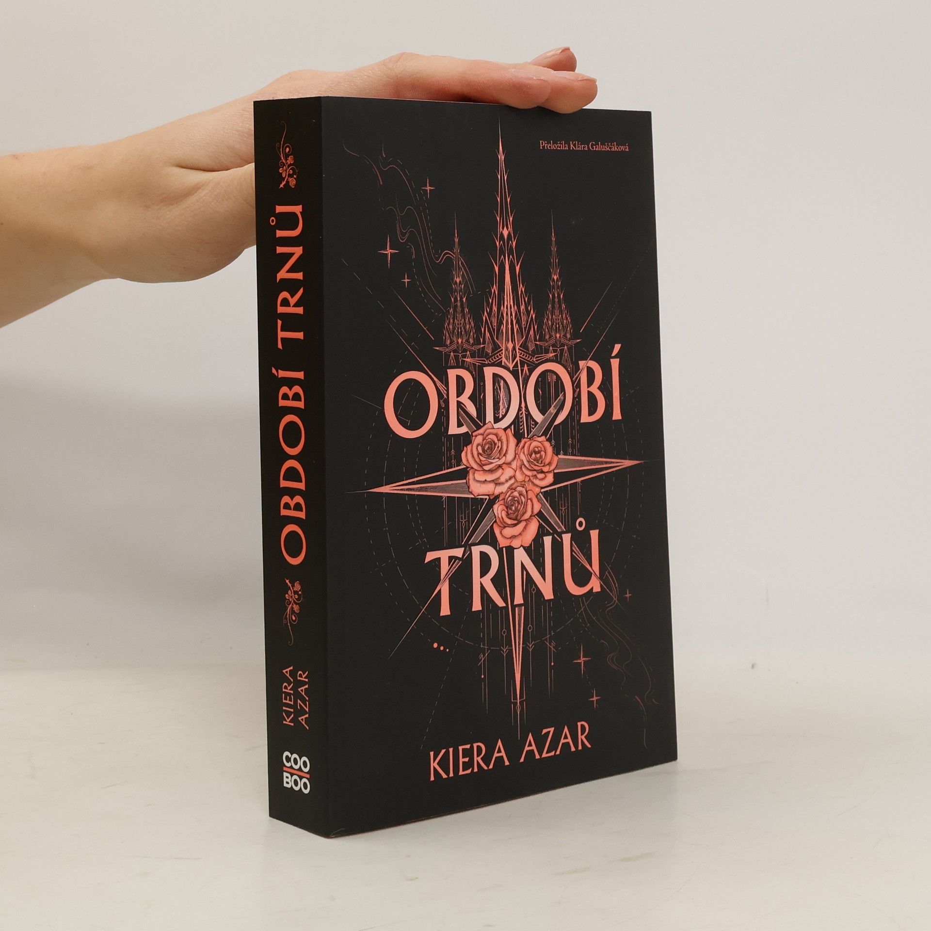 Kiera Azar Období trnů