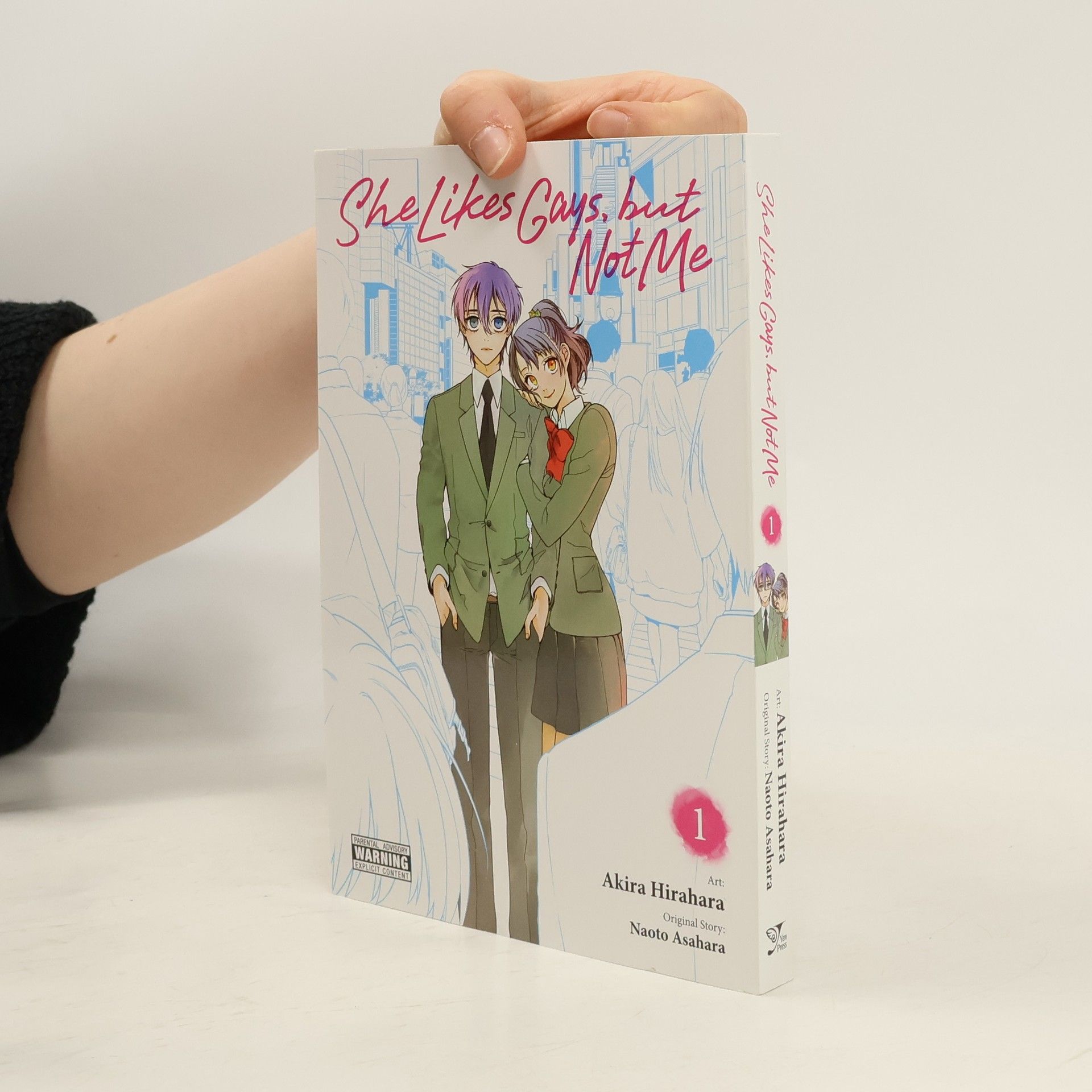 Akira Hirahara She Likes Gays, but Not Me, Vol. 1