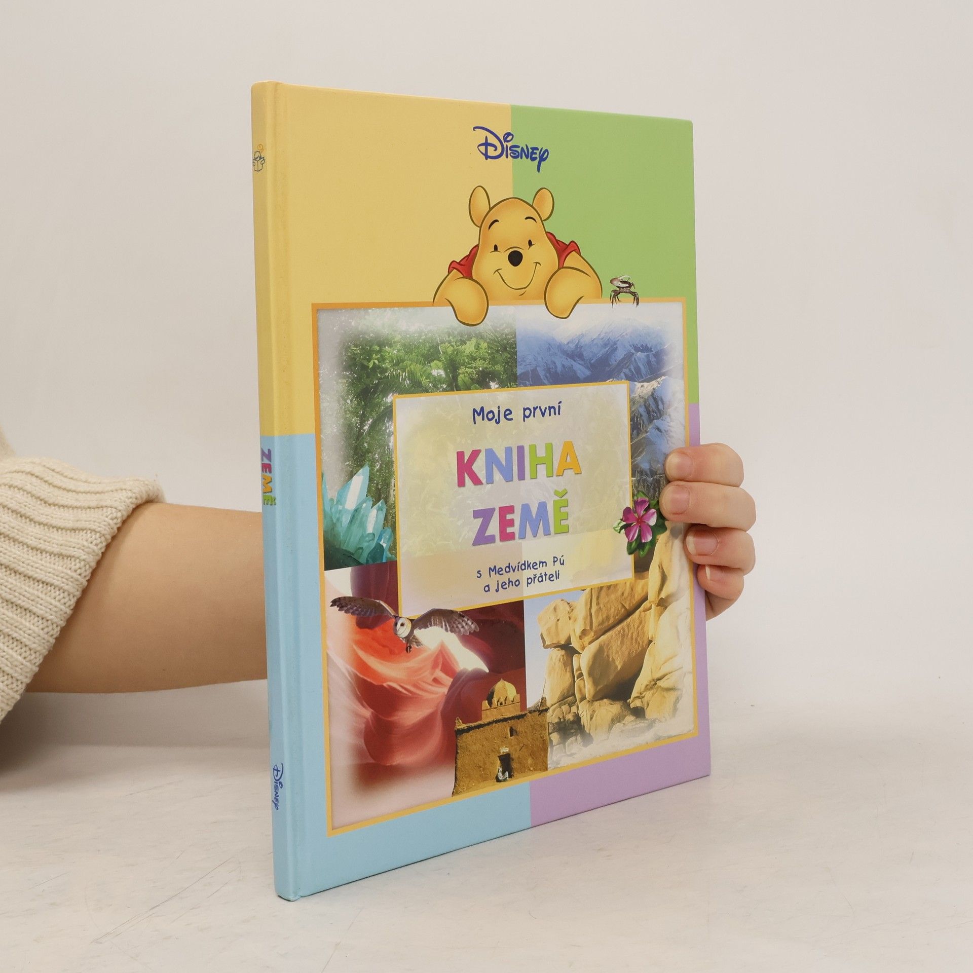Autorenkollektiv Moje první kniha země s Medvídkem Pú a jeho přáteli