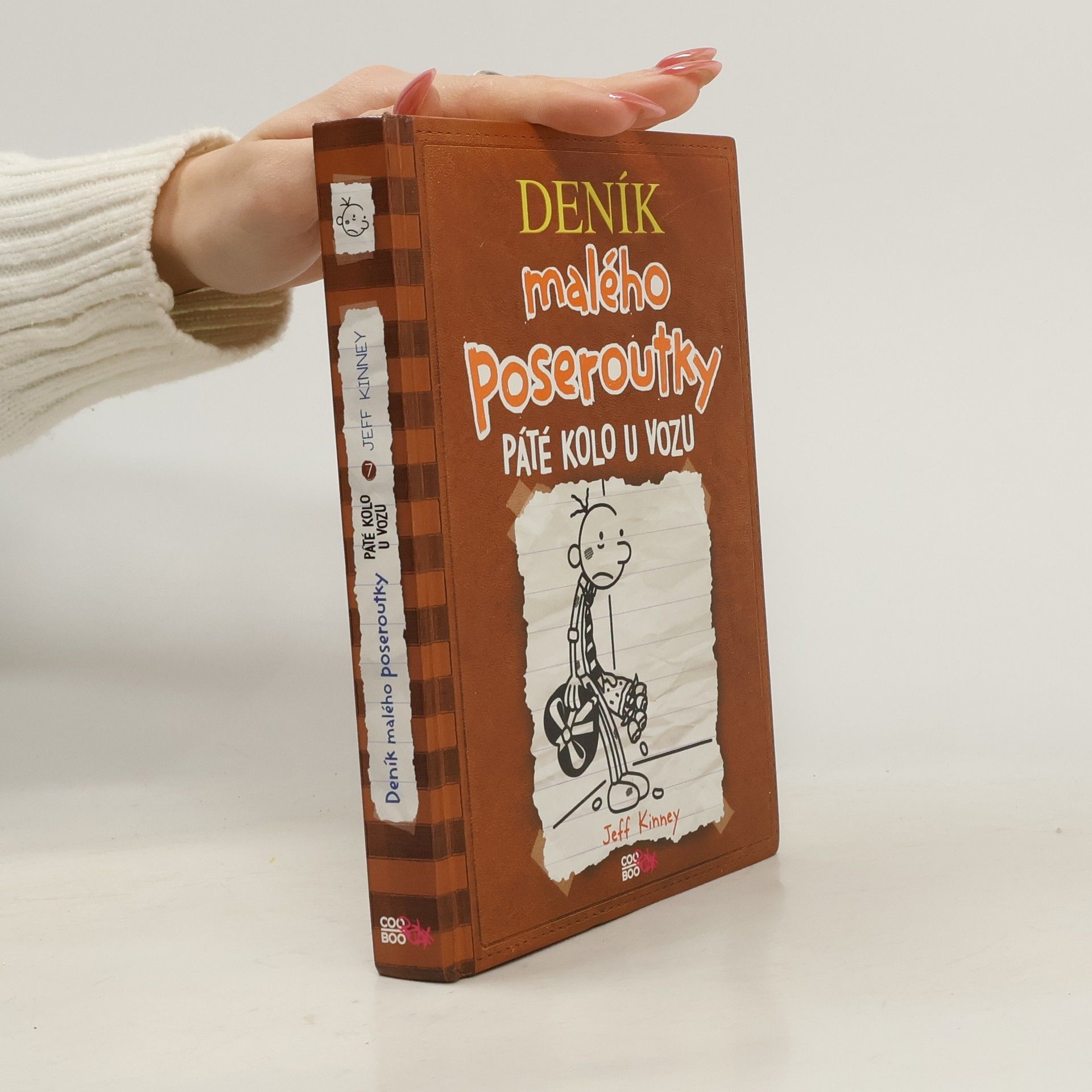 Jeff Kinney Deník malého poseroutky 7. Páté kolo u vozu