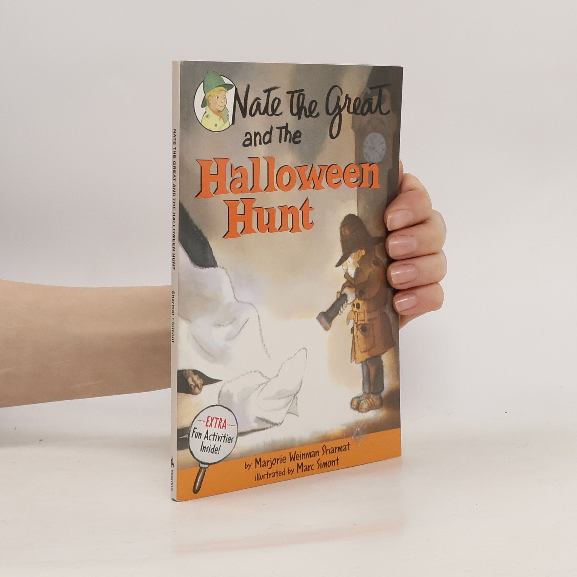 Marjorie Weinman Sharmat Nate the Great and the Halloween Hunt