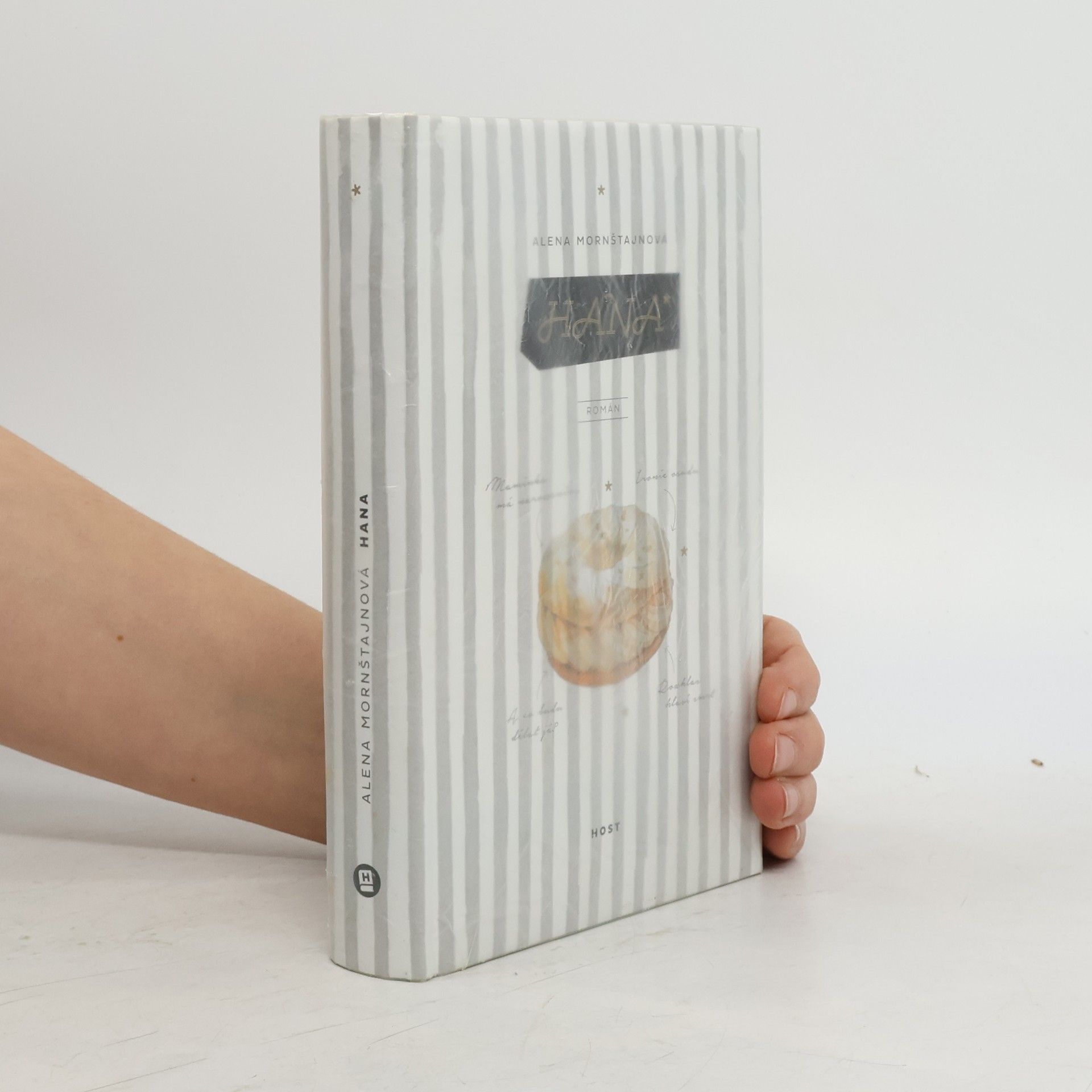 Alena Mornštajnová Hana