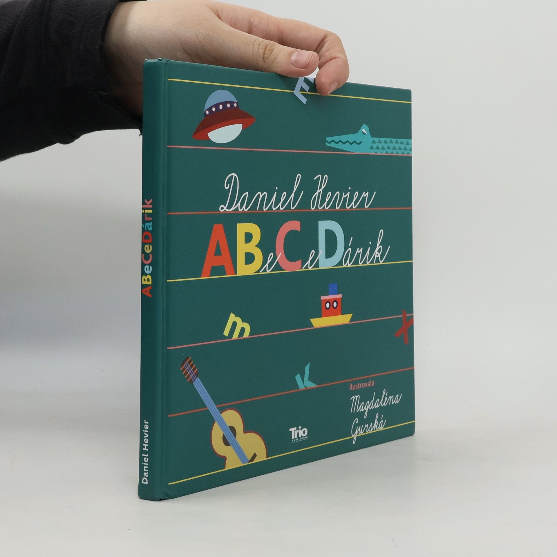 Daniel Hevier ABeCeDárik