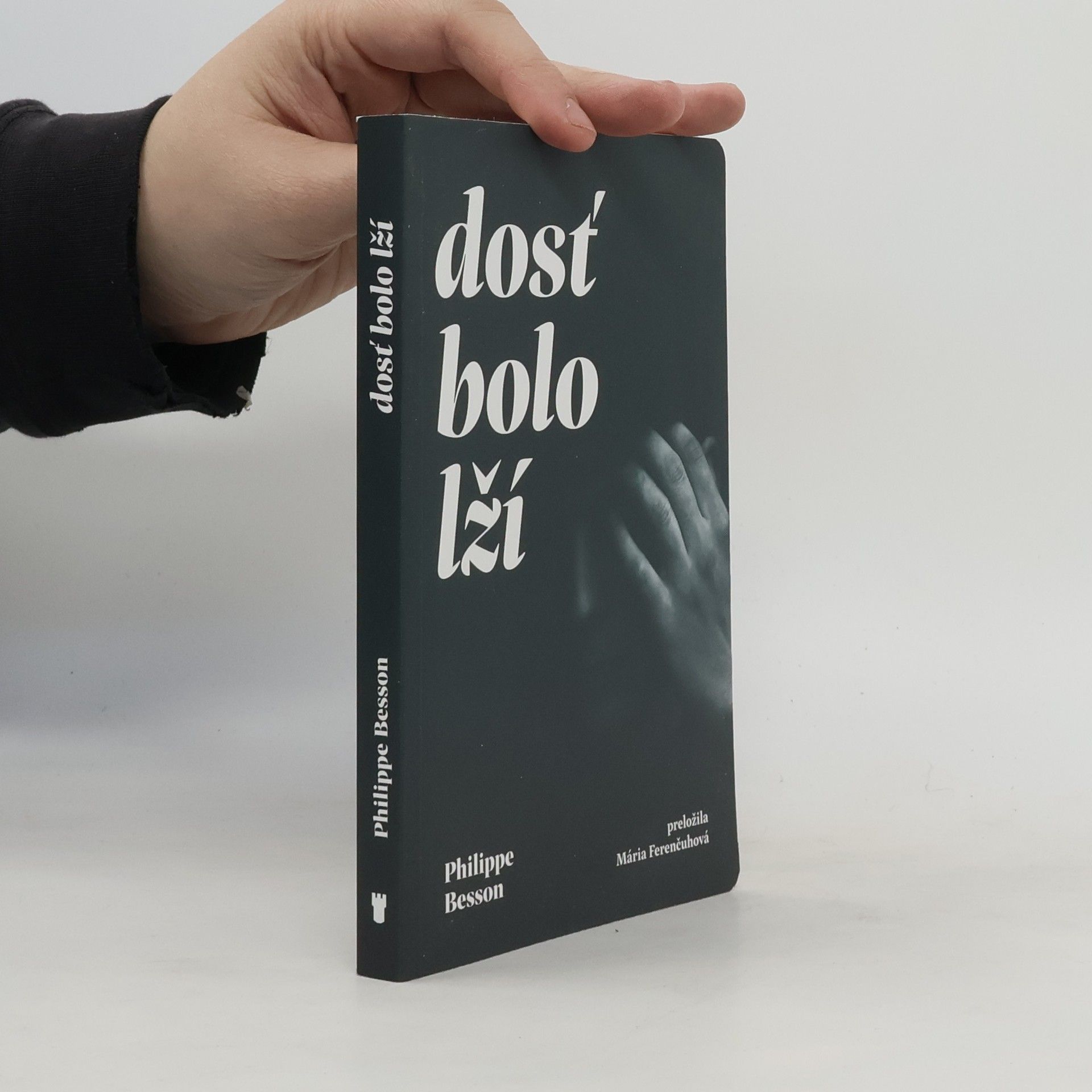 Philippe Besson Dosť bolo lží