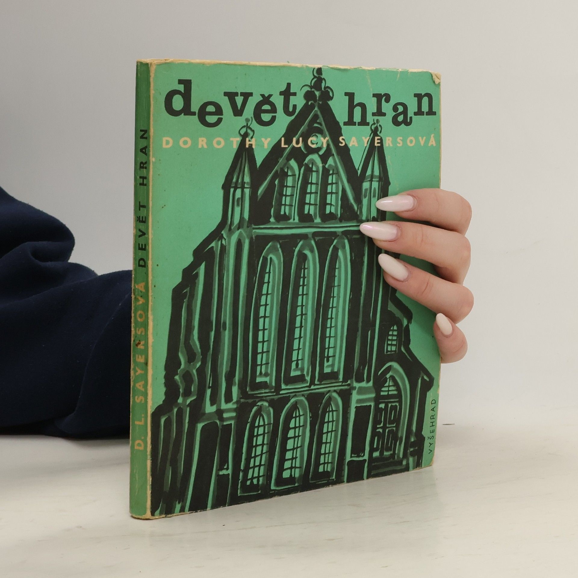 Dorothy L. Sayersová Devět hran