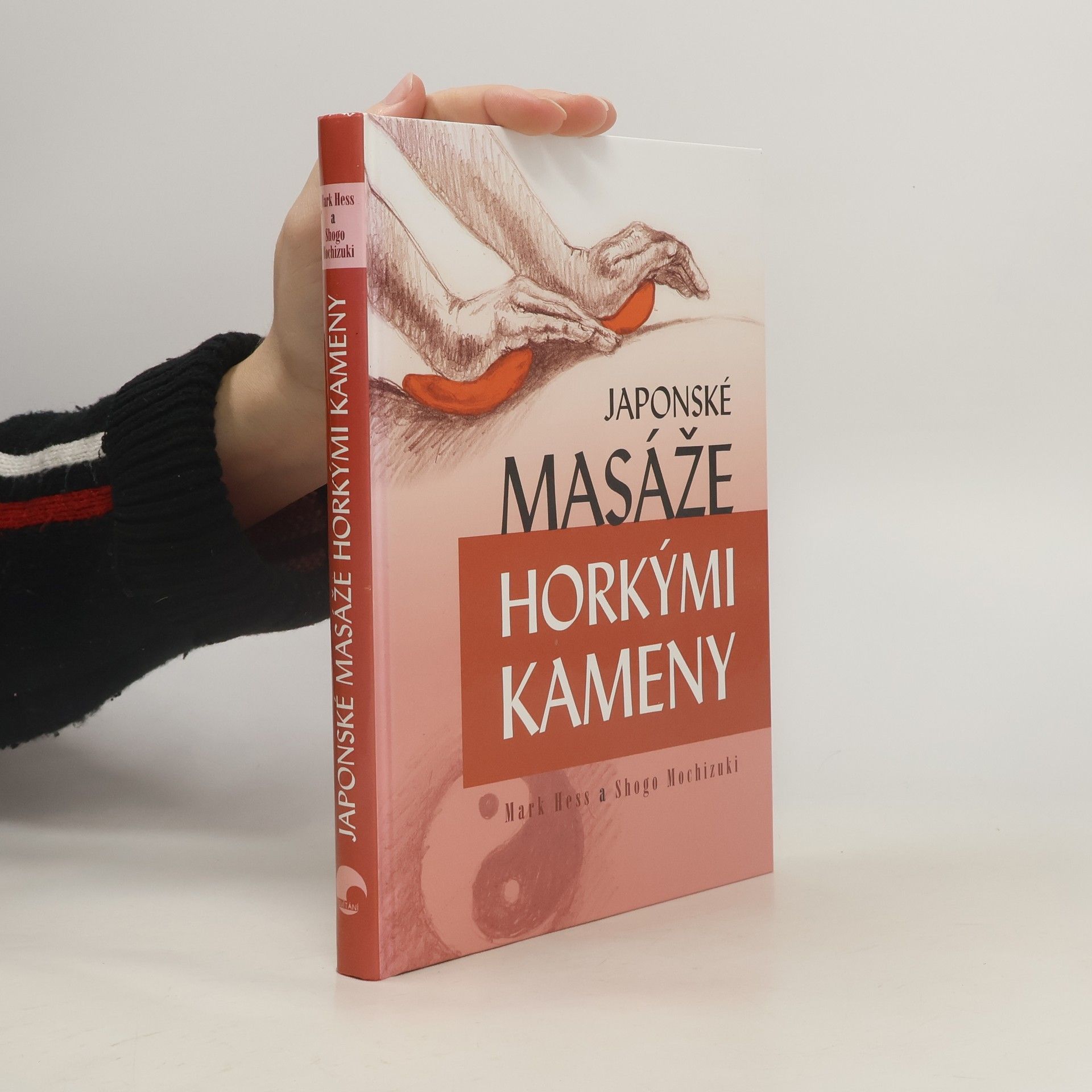 Shogo Mochizuki Japonské masáže horkými kameny