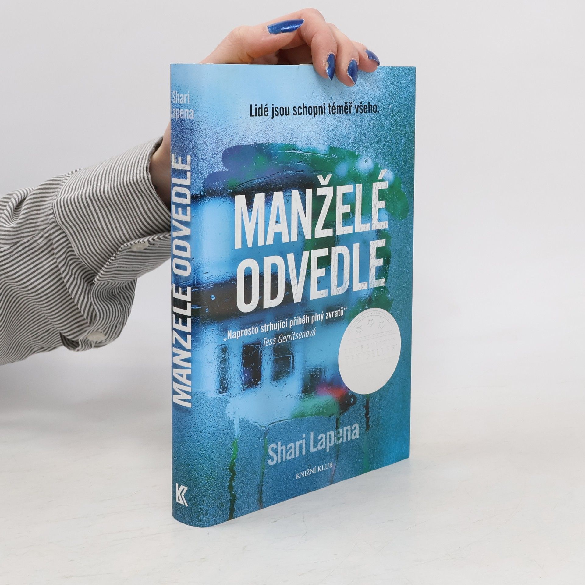 Shari Lapena Manželé odvedle