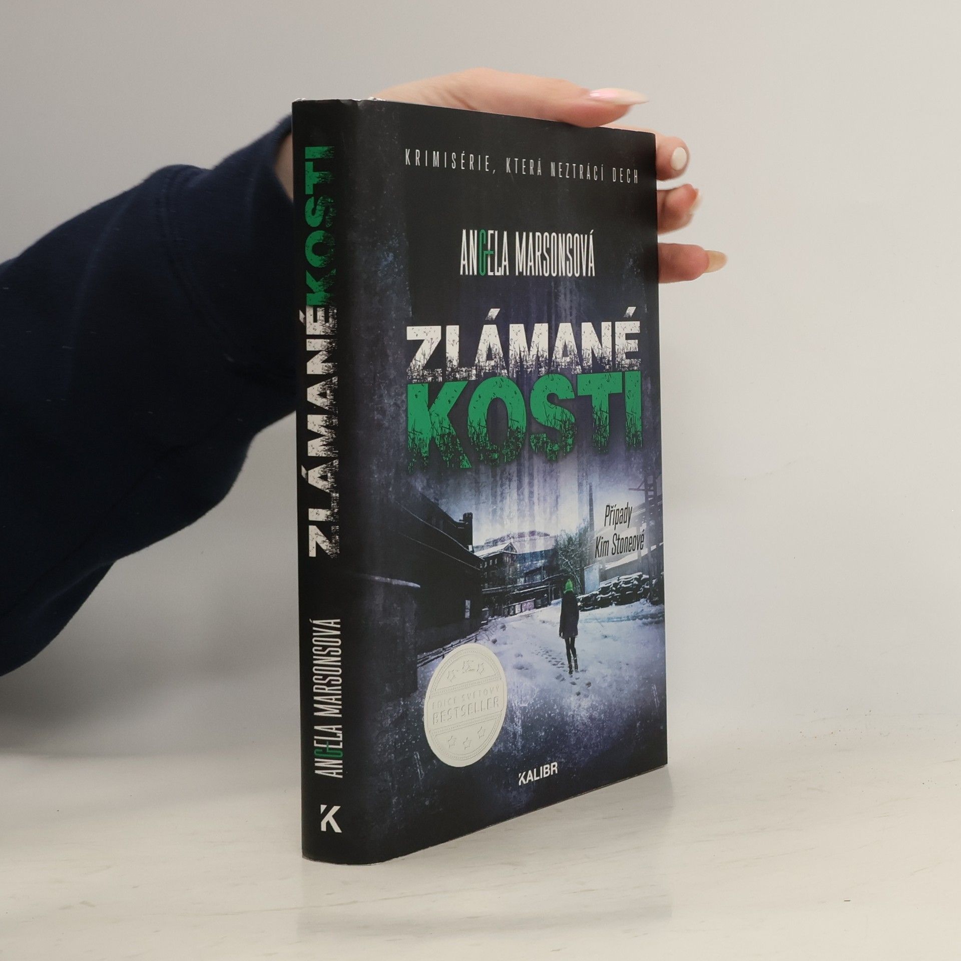 Angela Marsons Zlámané kosti