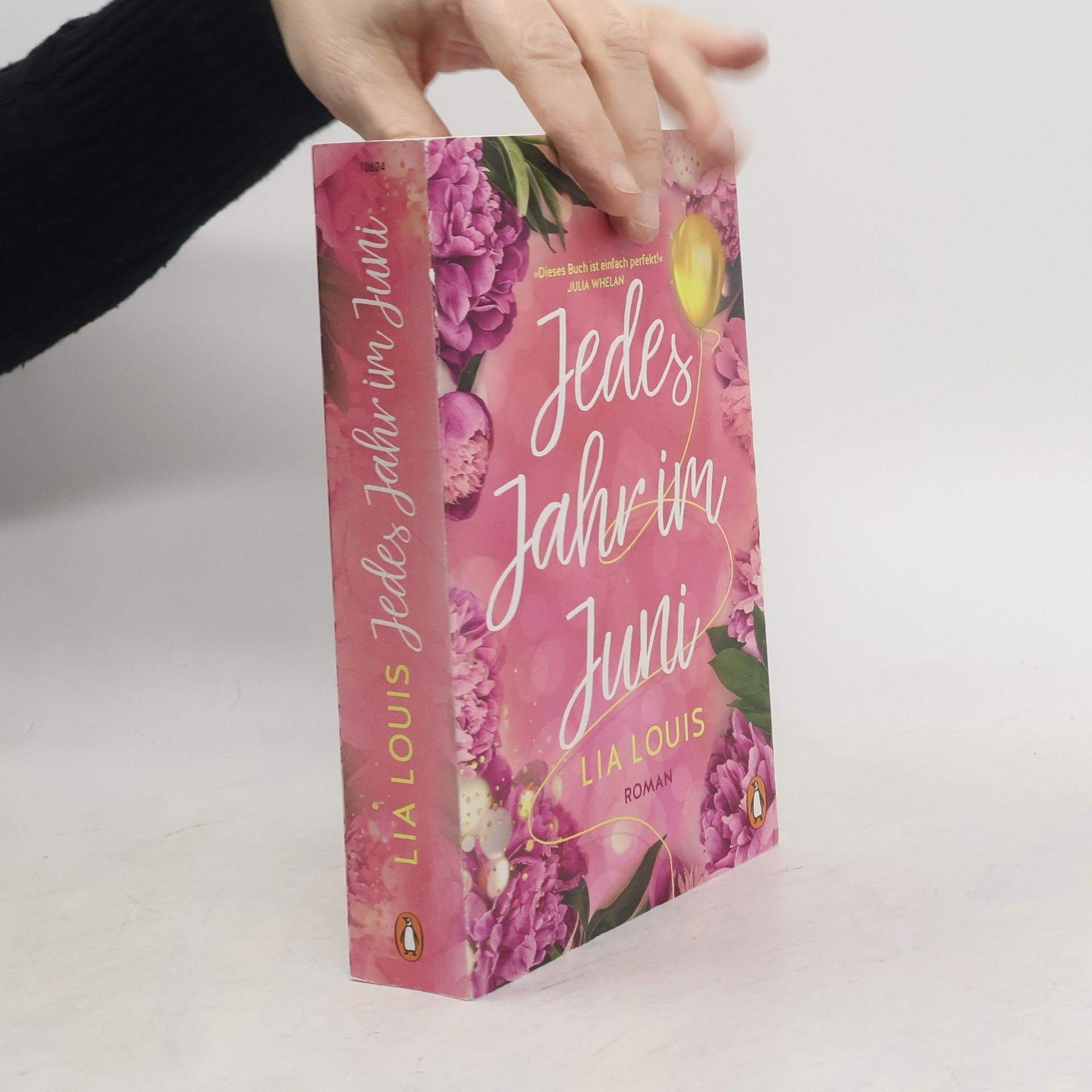 Lia Louis Jedes Jahr im Juni