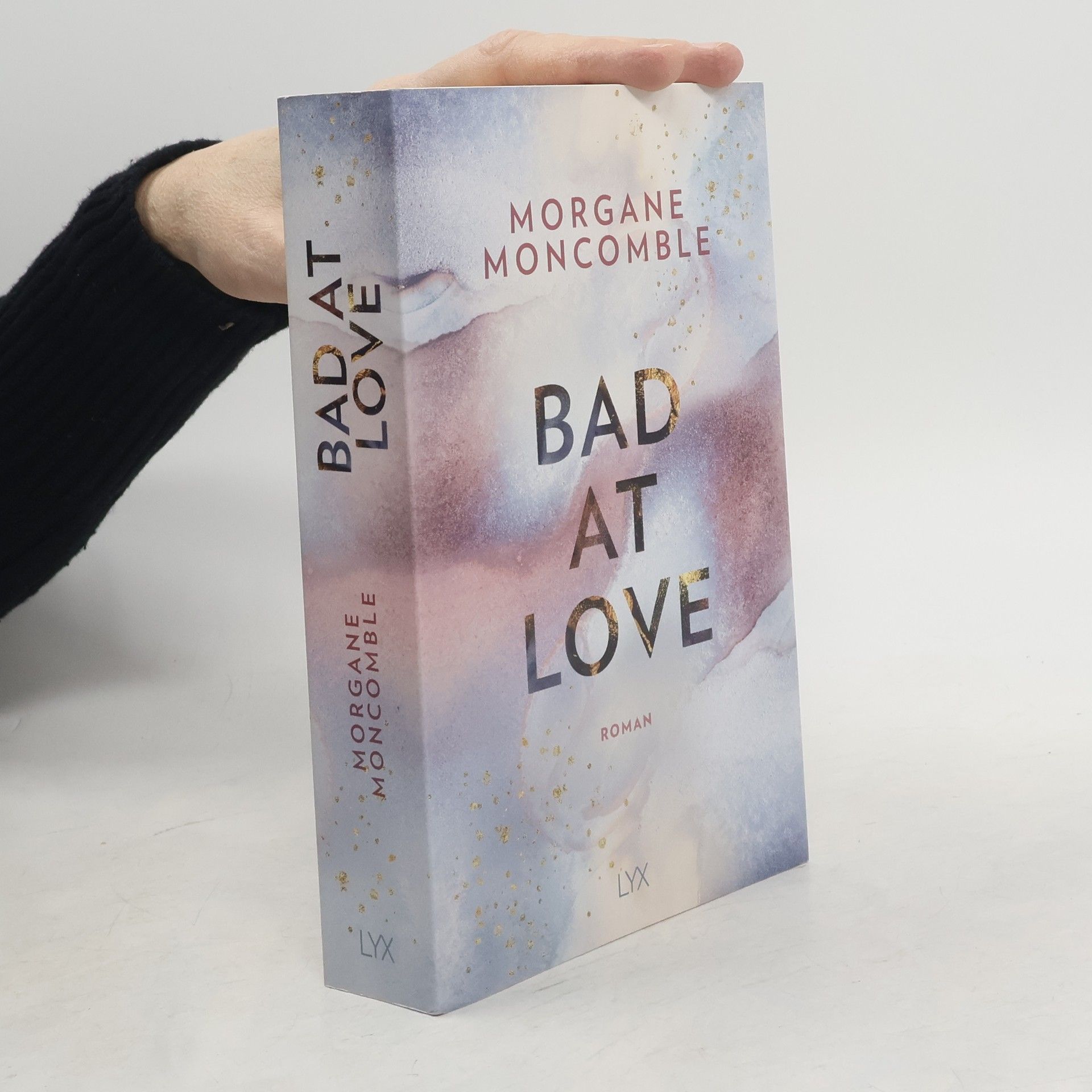 Morgane Moncomble Bad at love