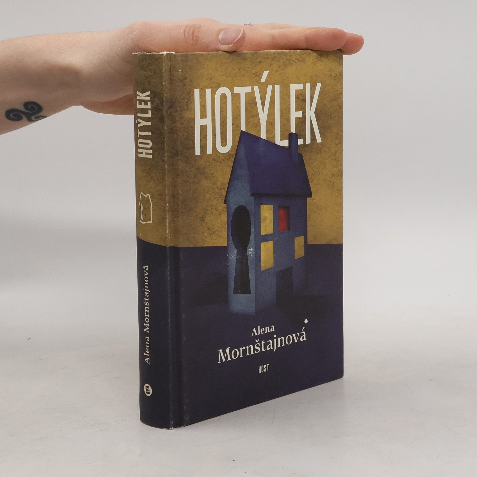 Alena Mornštajnová Hotýlek