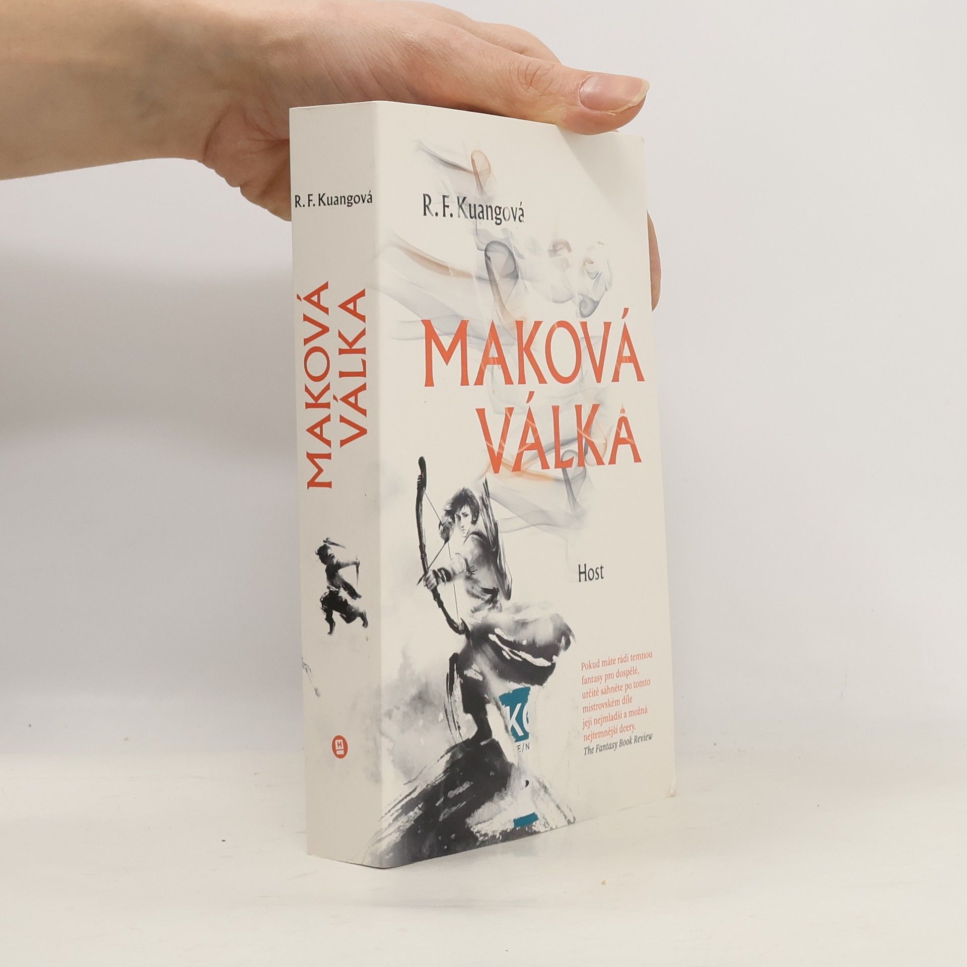 Rebecca Kuang Maková válka