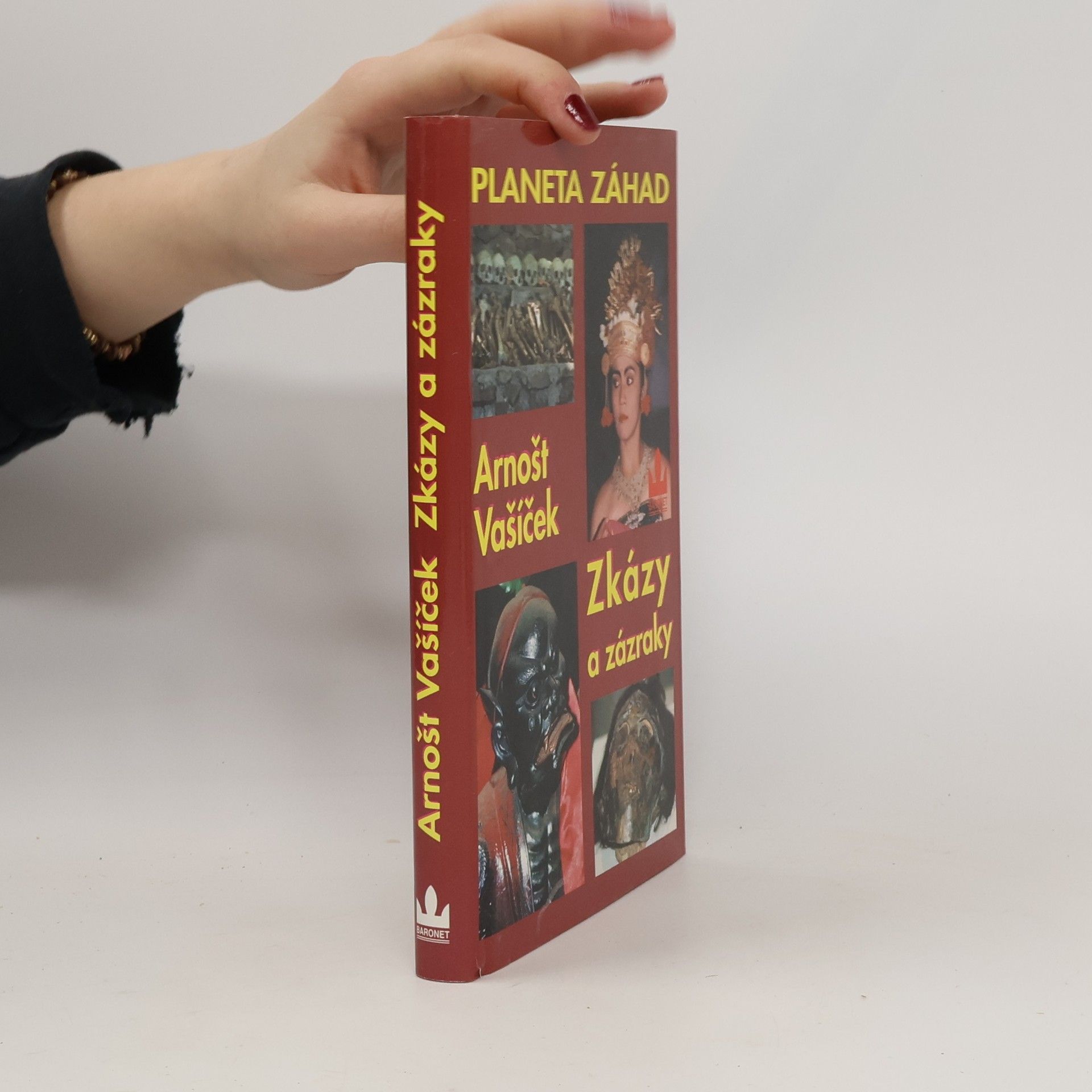 Arnošt Vašíček Planeta záhad II. Zkázy a zázraky