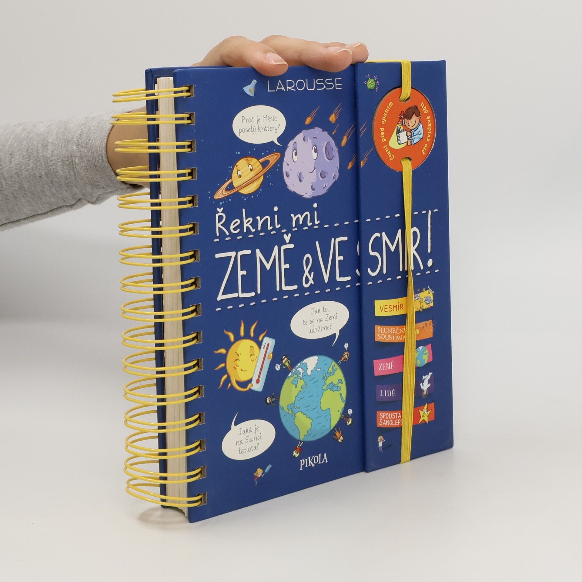Autorenkollektiv Řekni mi: Země & Vesmír!