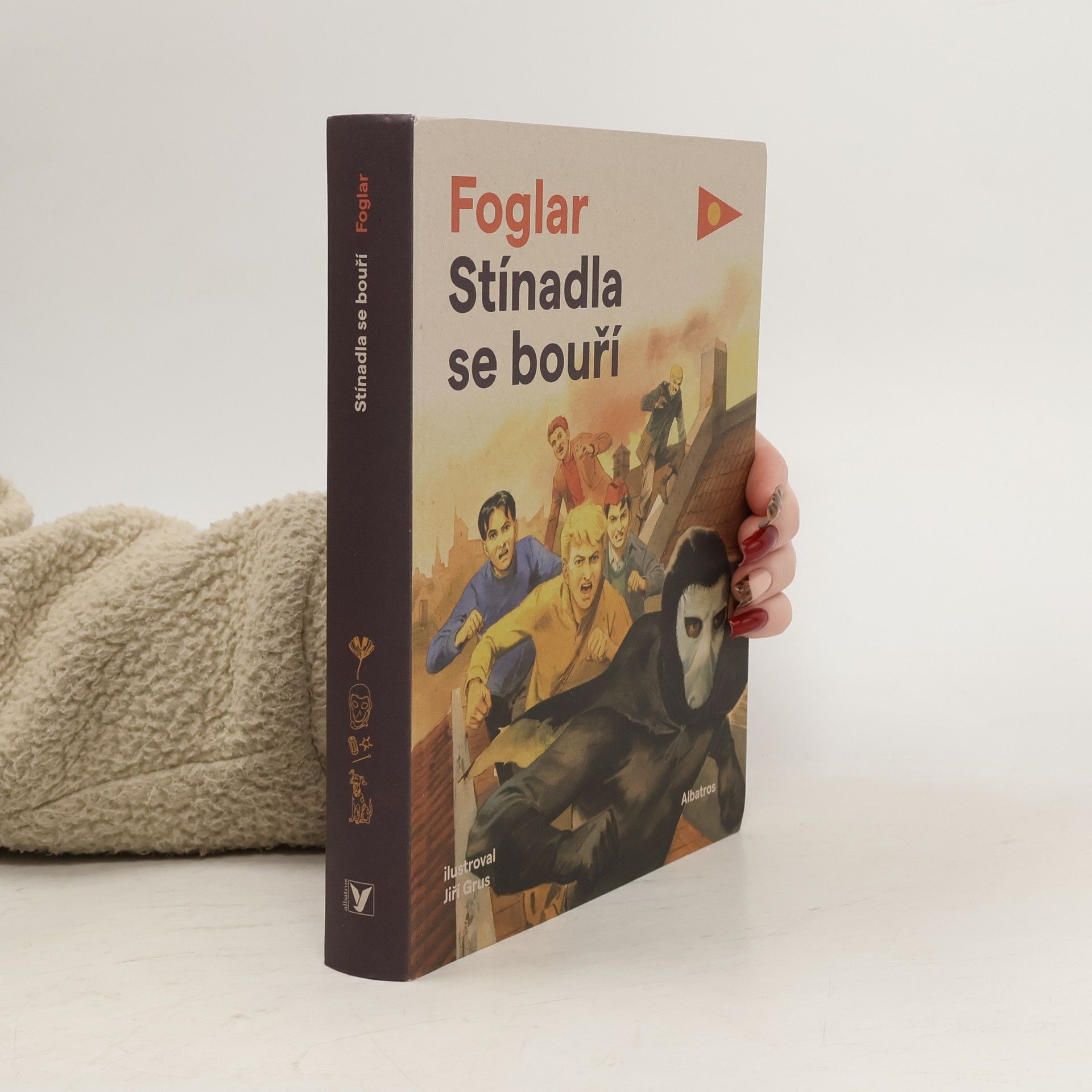 Stínadla se bouří