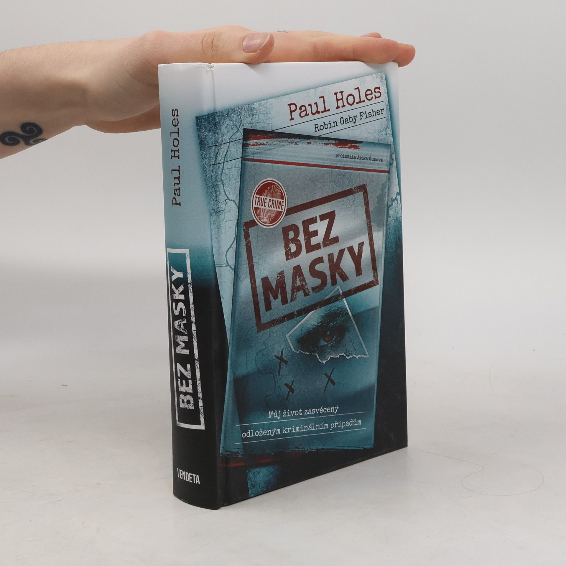 Paul Holes Bez masky