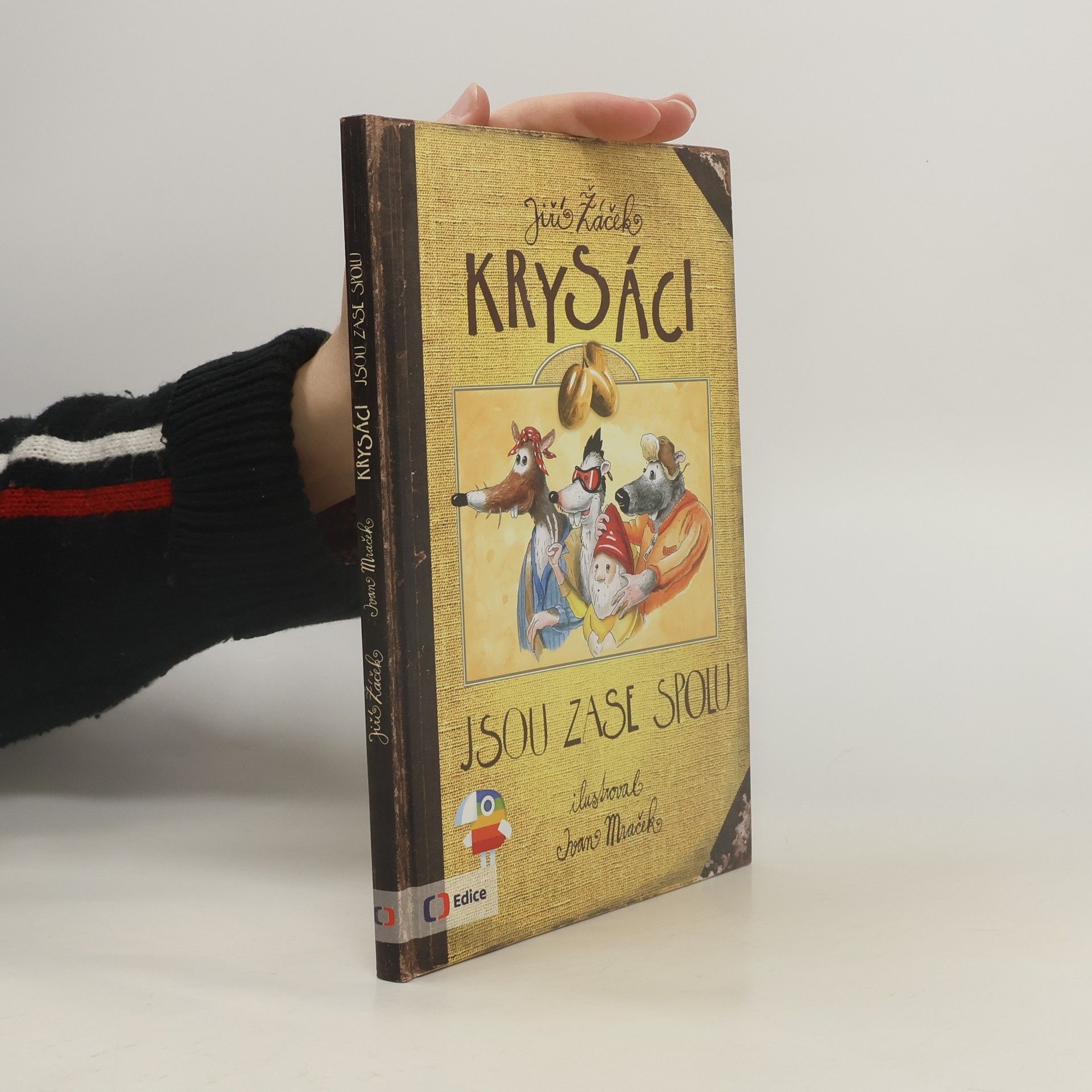 Krysáci jsou zase spolu