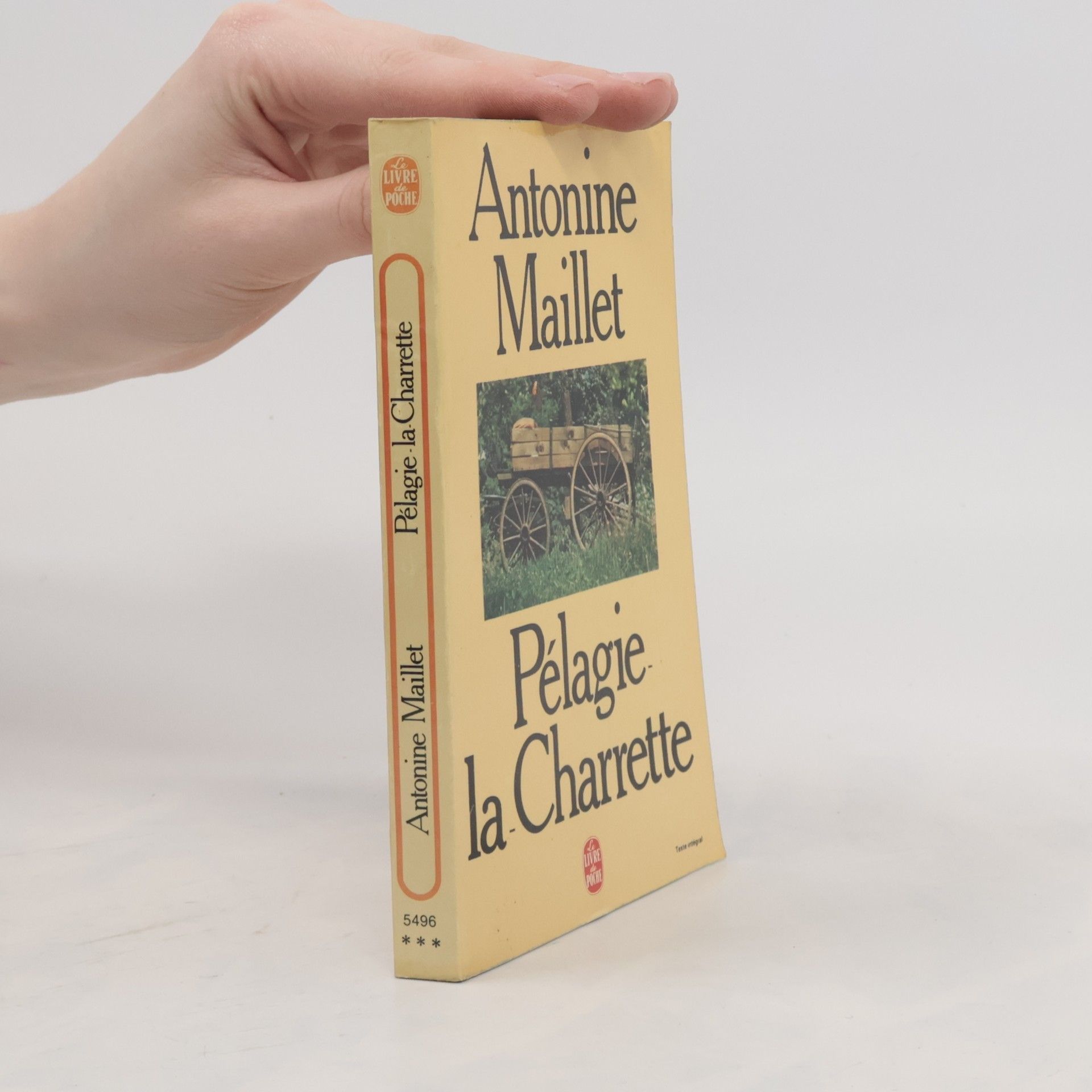 Le Livre de Poche: Pélagie-la-Charrette