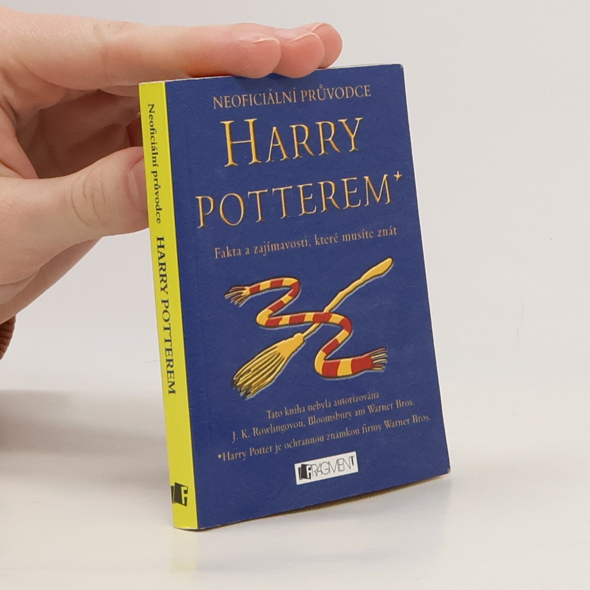 Ellie Down Neoficiální průvodce Harry Potterem