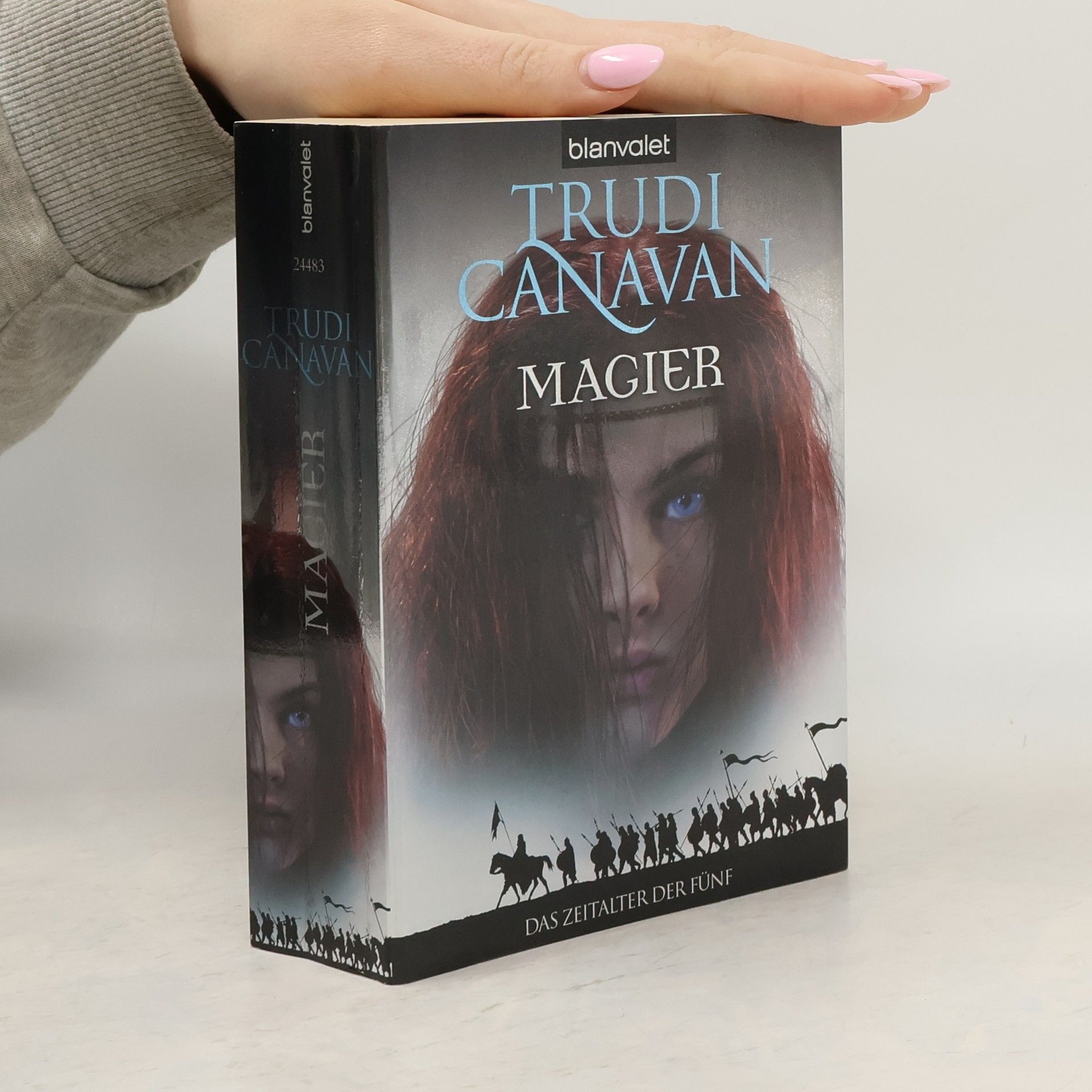 Trudi Canavan Magier