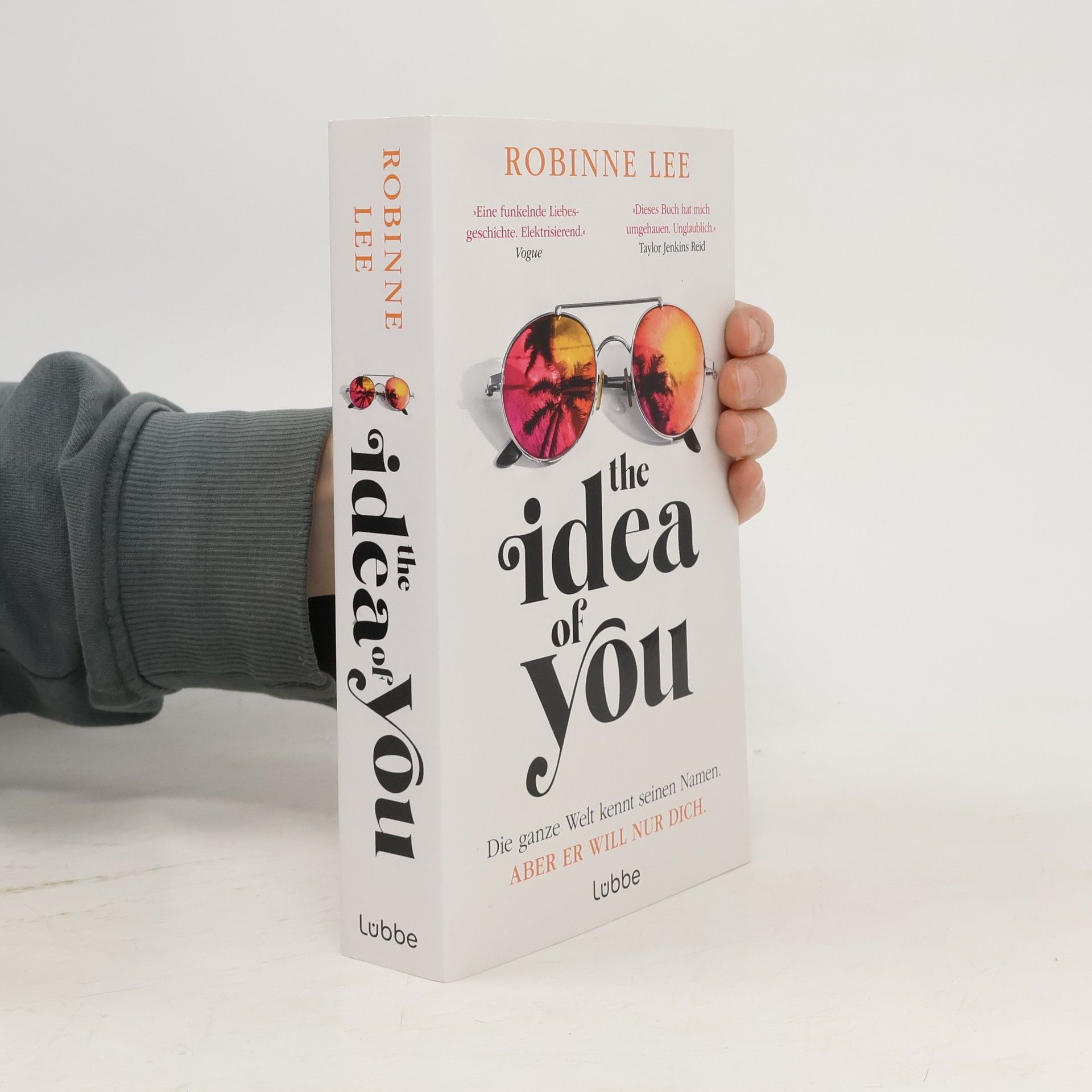 Robinne Lee The Idea of You