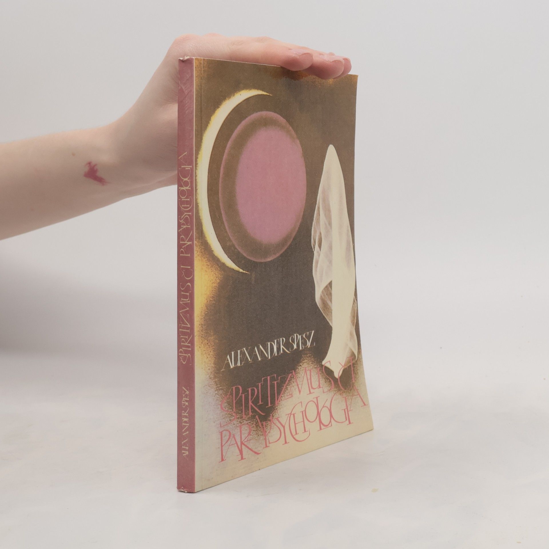 Špiritizmus či parapsychológia