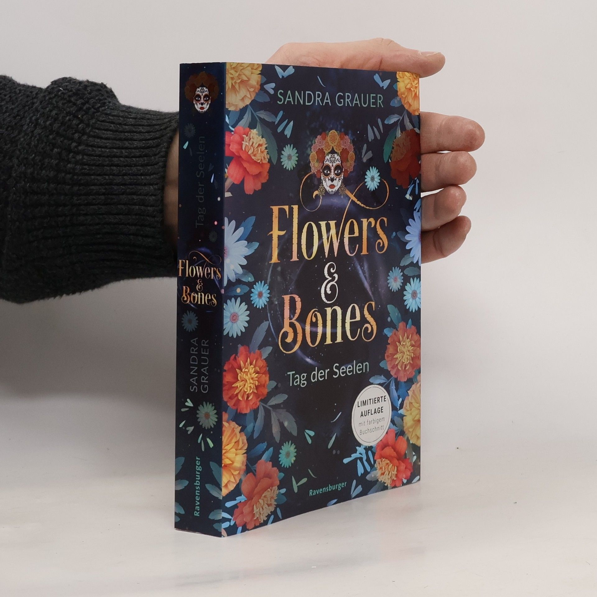 Sandra Grauer Flowers & Bones, 1: Tag der Seelen