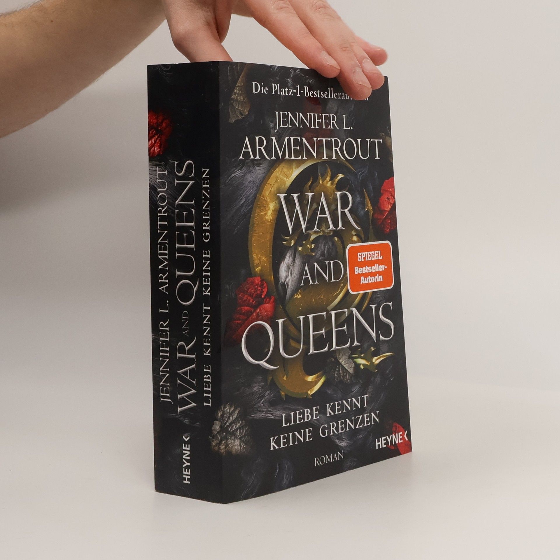 Jennifer L. Armentrout War and Queens