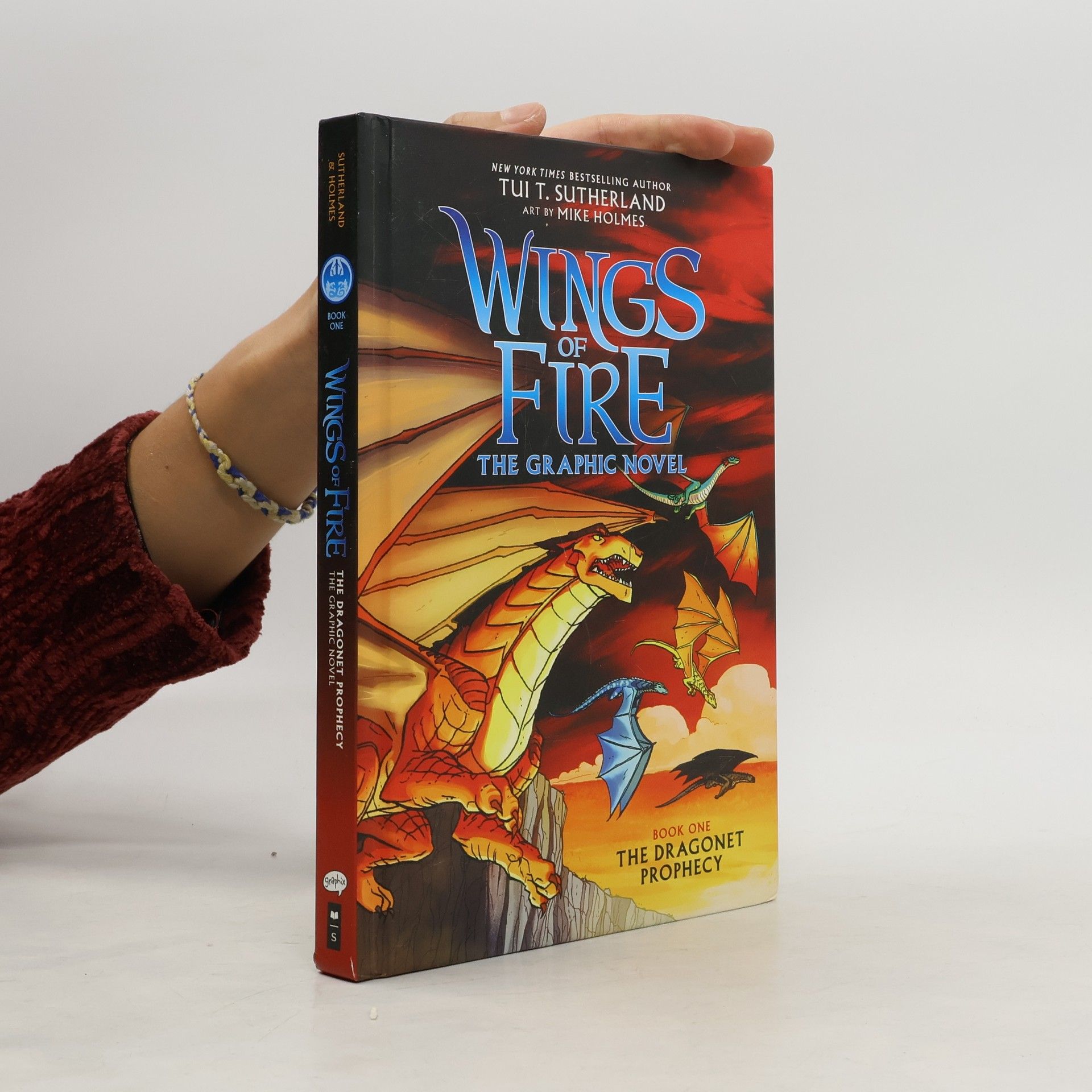 Tui T. Sutherland A Graphix Book: Wings of Fire Graphic Novel #1: The Dragonet Prophecy