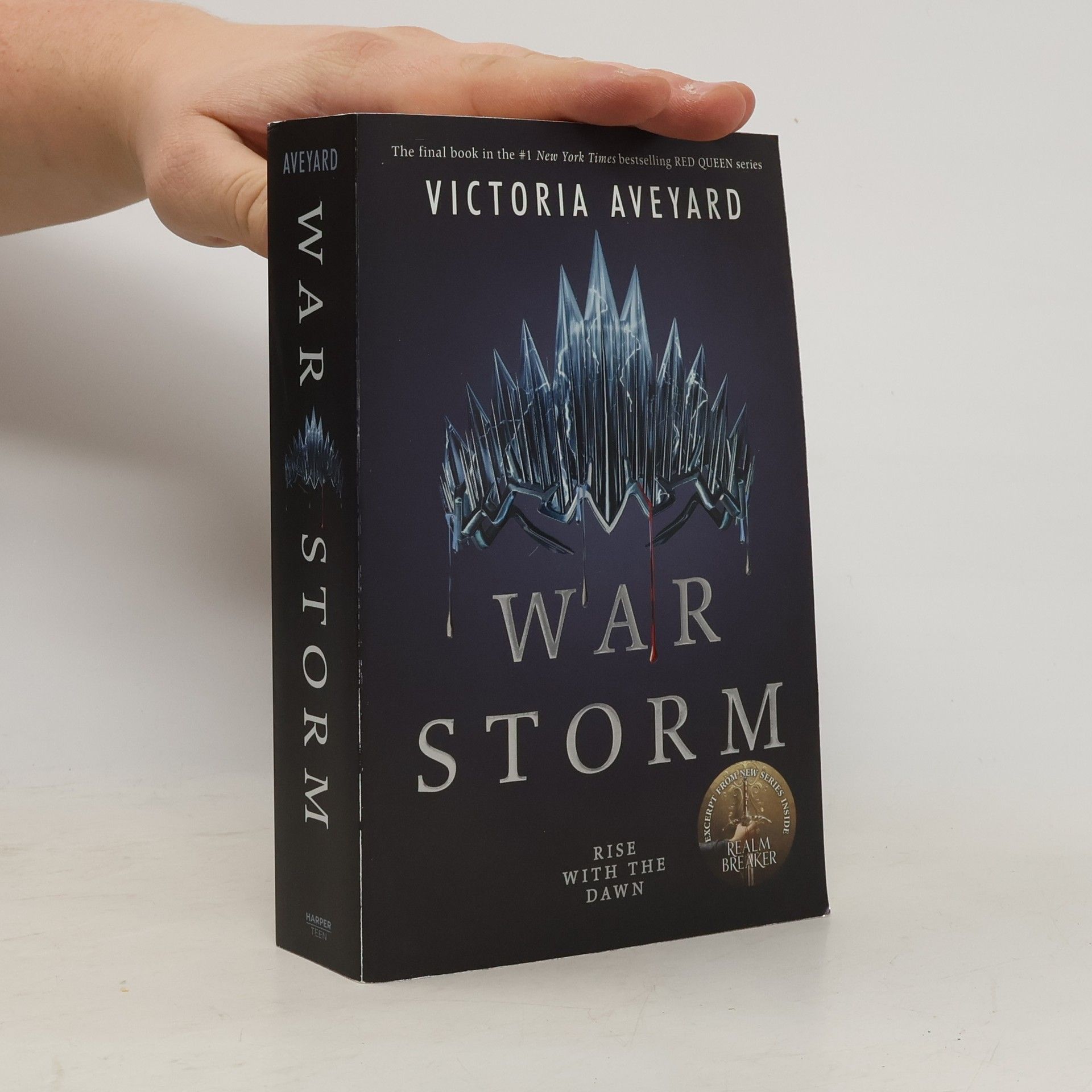 Victoria Aveyard War Storm