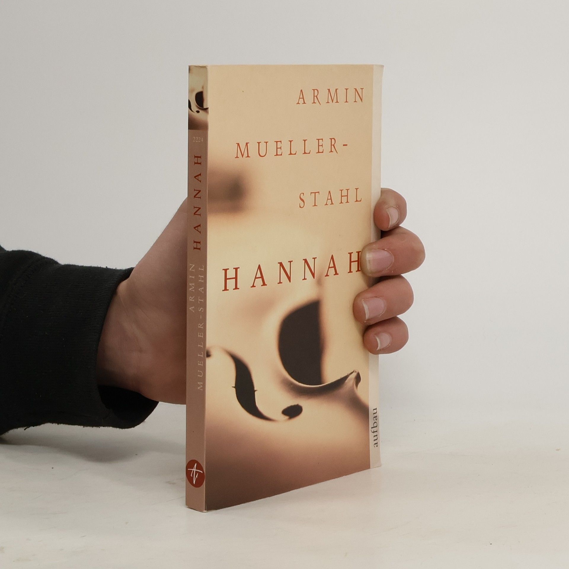 Armin Mueller-Stahl Hannah
