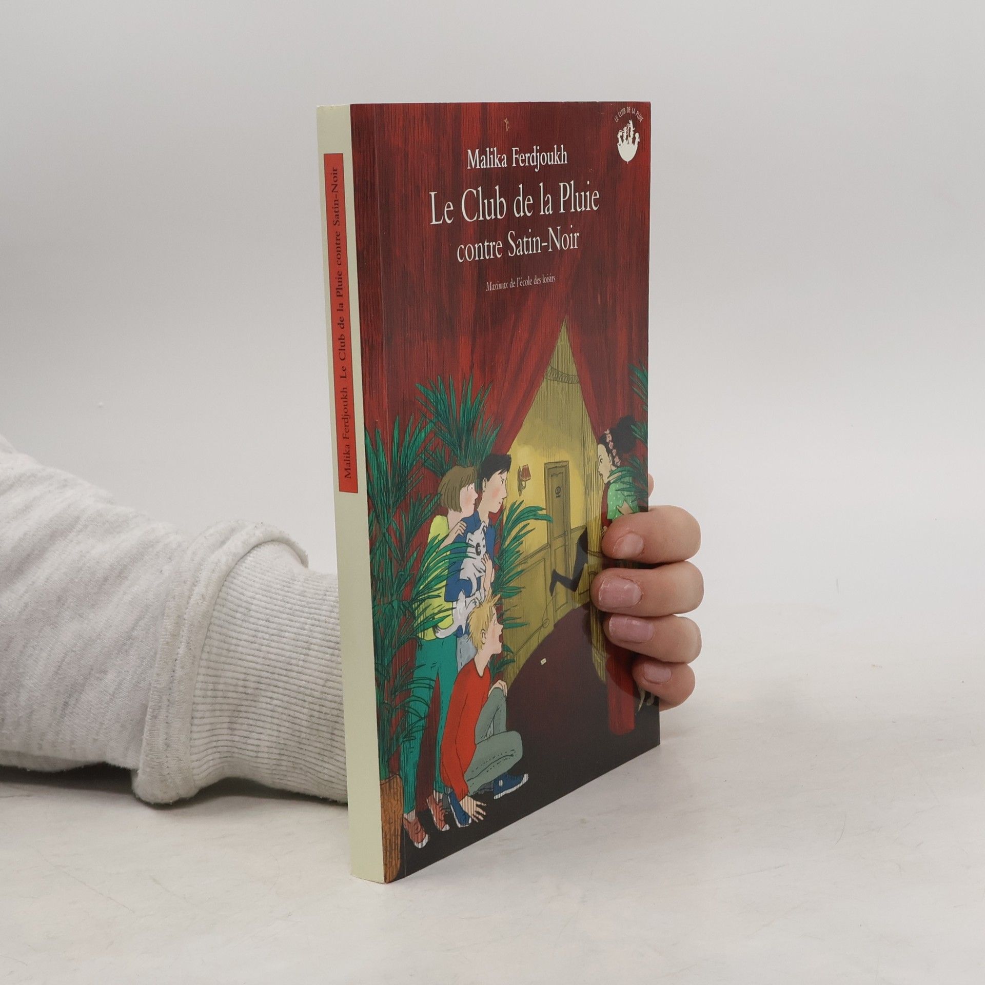 Malika Ferdjoukh Le Club de la Pluie contre Satin-Noir