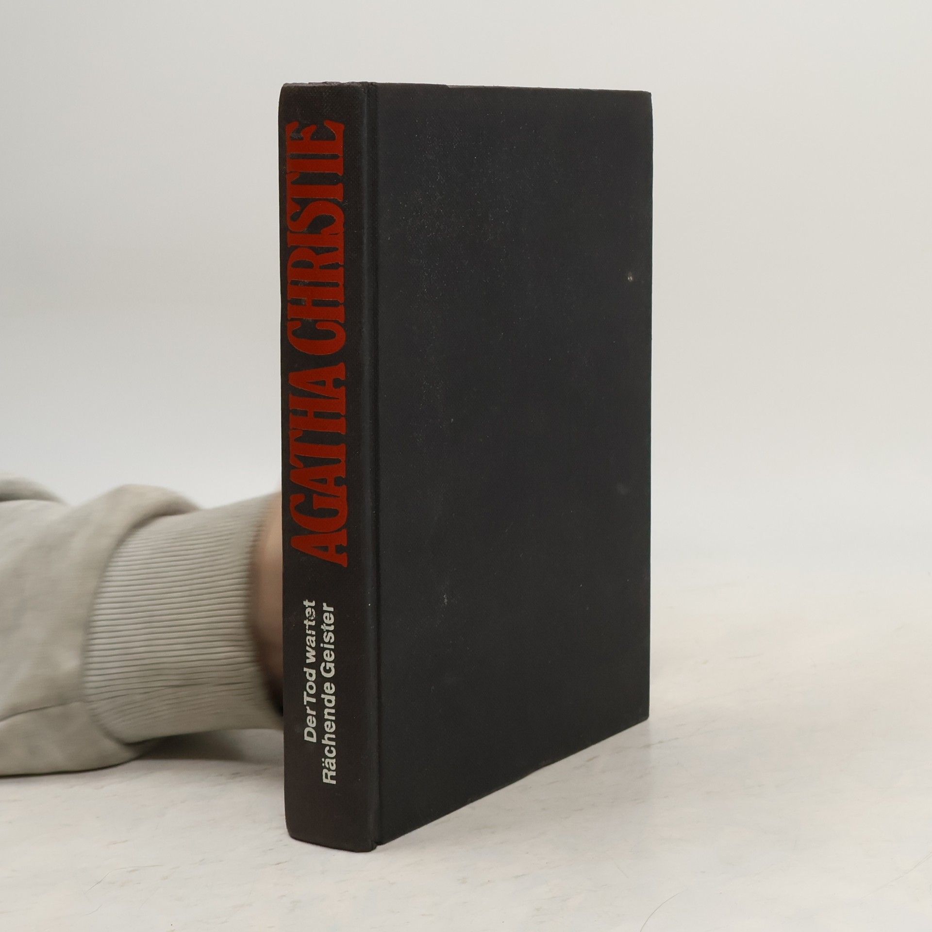 Agatha Christie Der Tod wartet Rächende Geister