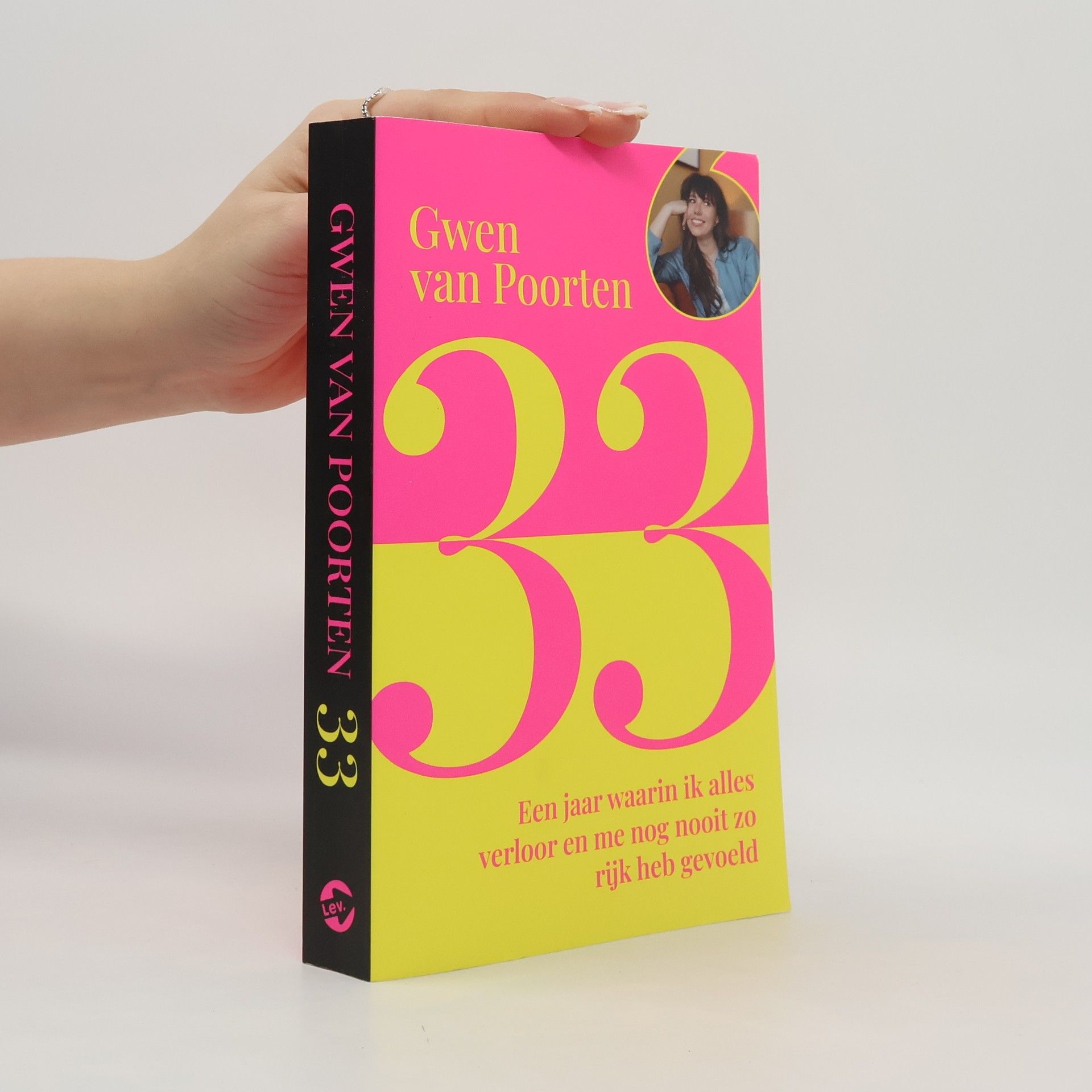 Gwen van Poorten 33