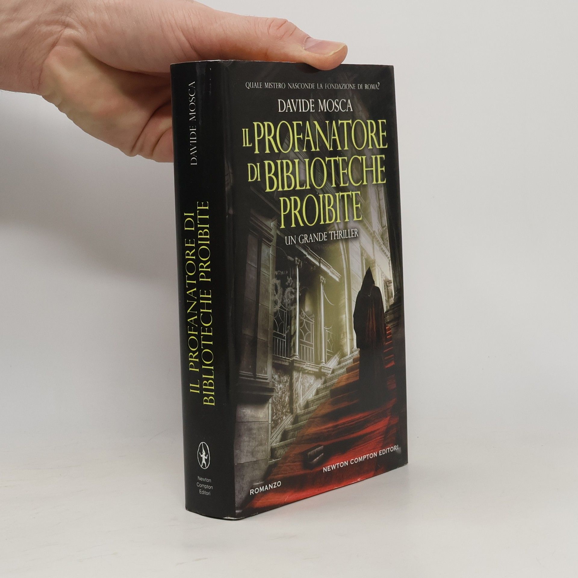 Davide Mosca Il profanatore di biblioteche proibite