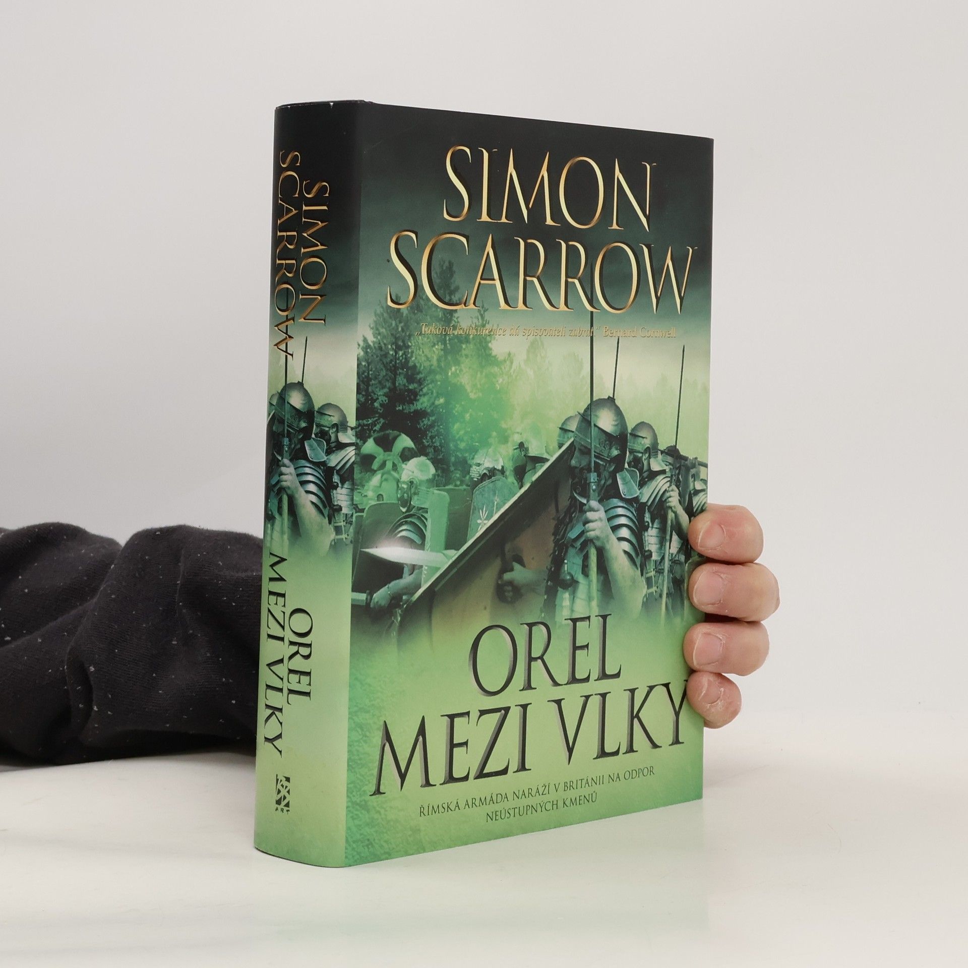 Simon Scarrow Orel mezi vlky