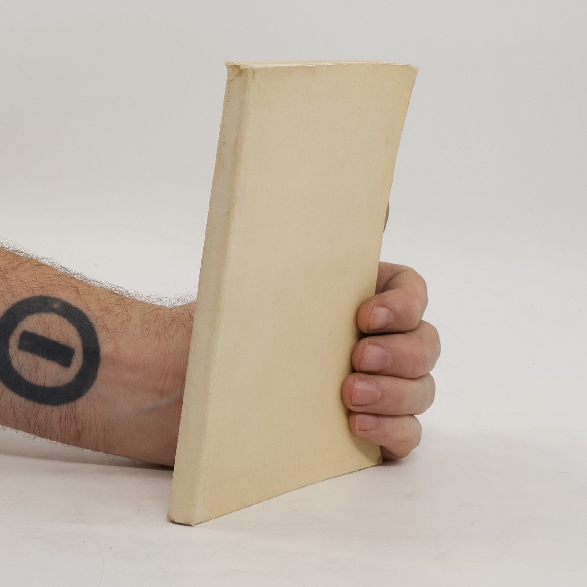 Hans Pfeiffer Mrtví vypovídají