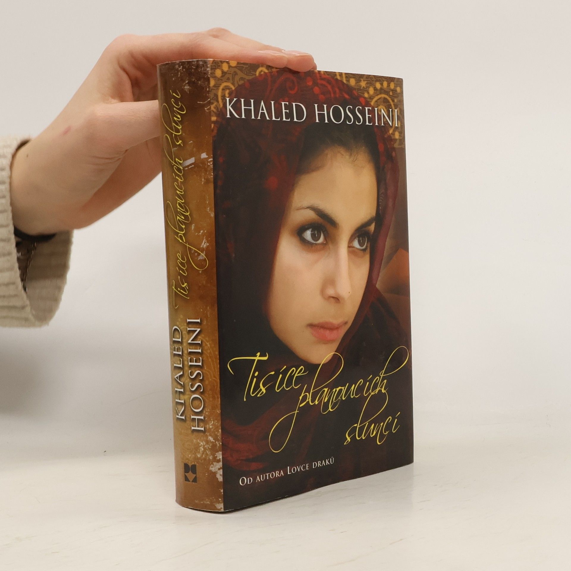 Tisíce planoucích sluncí