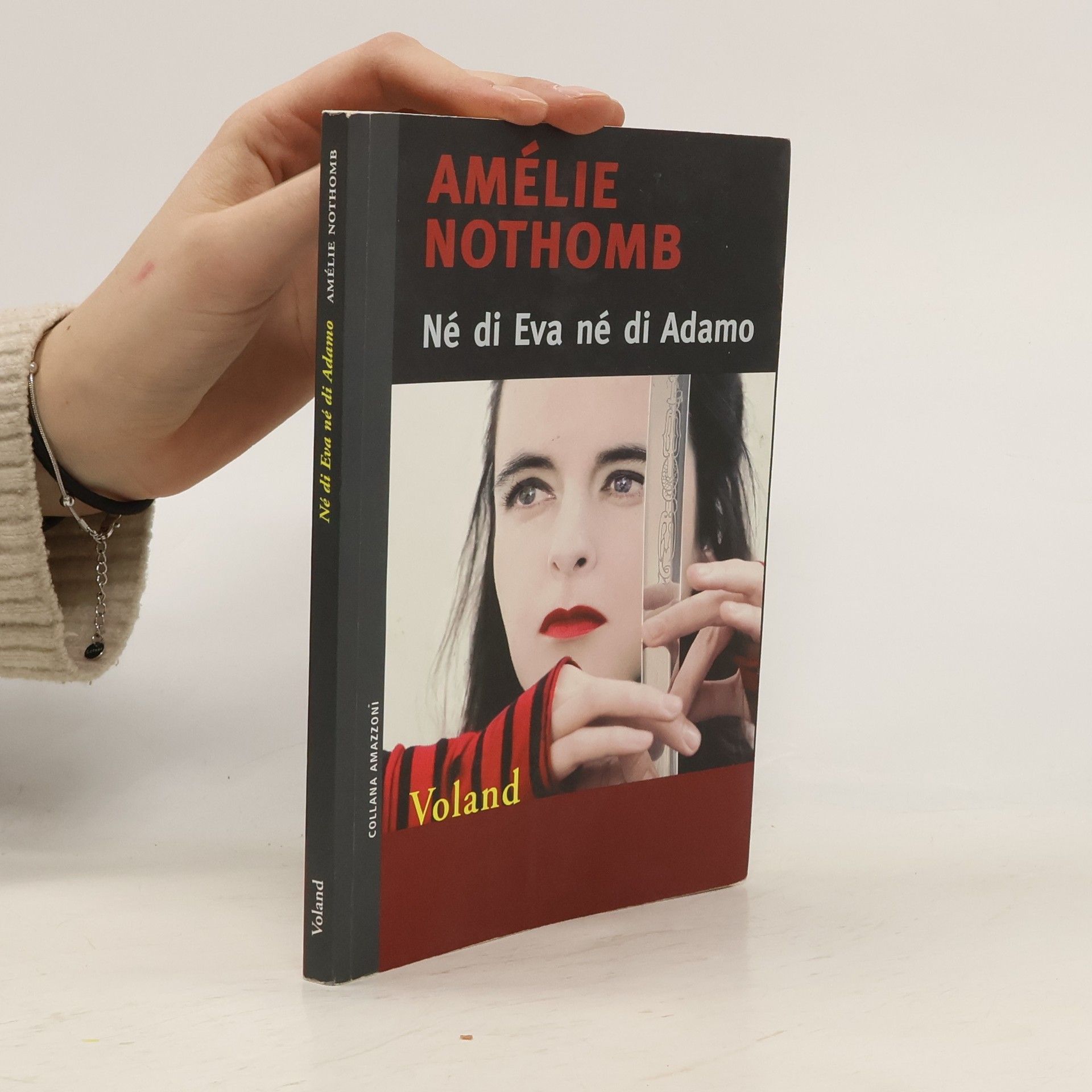 Amélie Nothomb Né di Eva né di Adamo