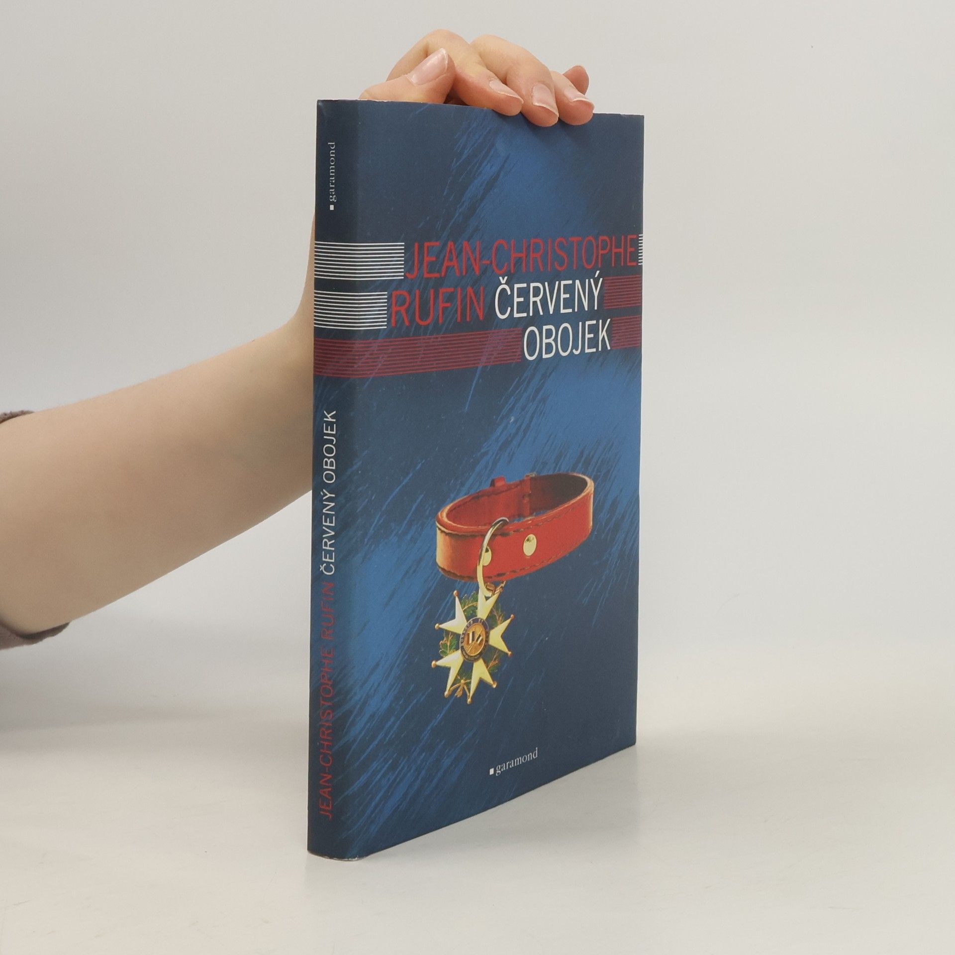 Jean Christophe Rufin Červený obojek