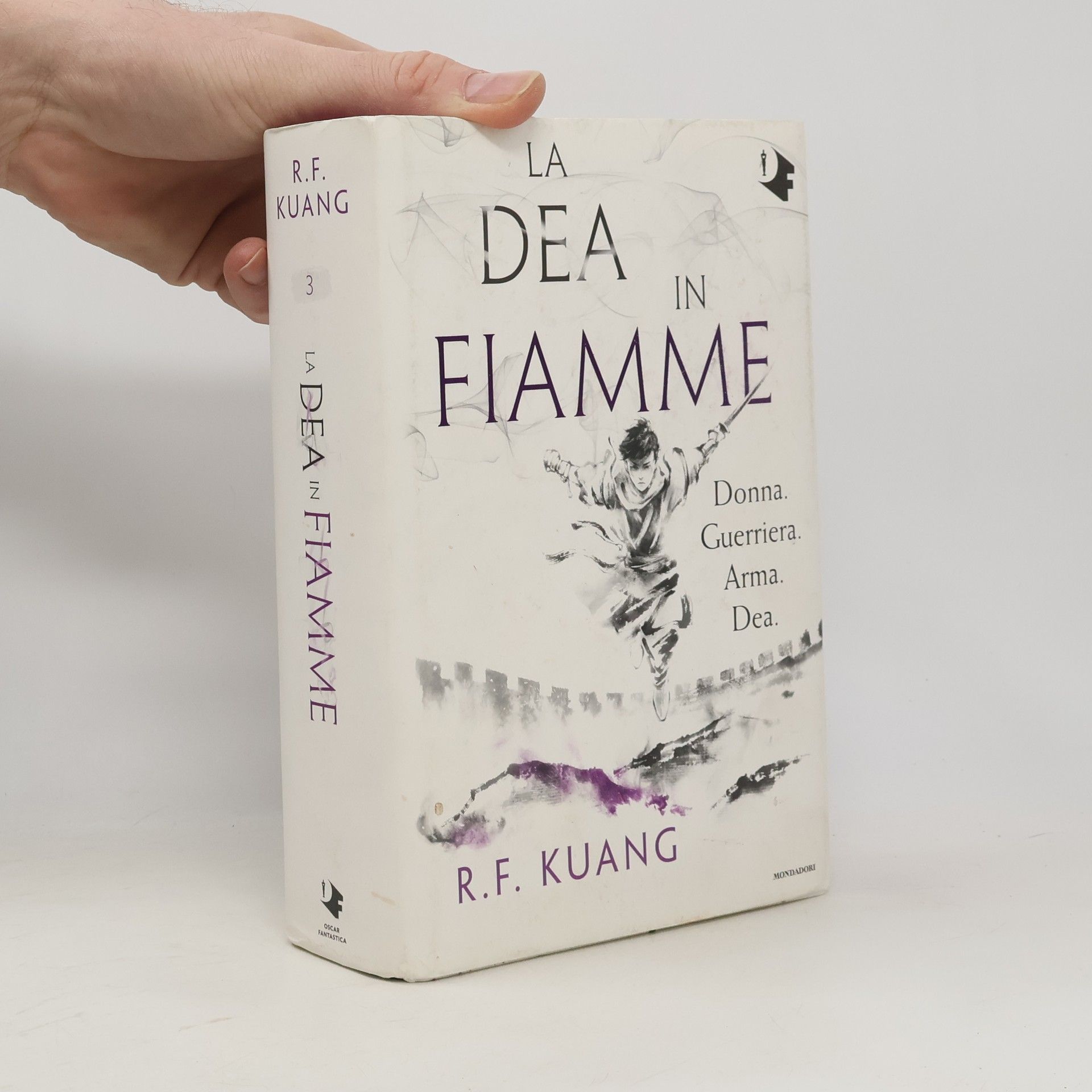 Sofi Hakobyan La Dea in Fiamme