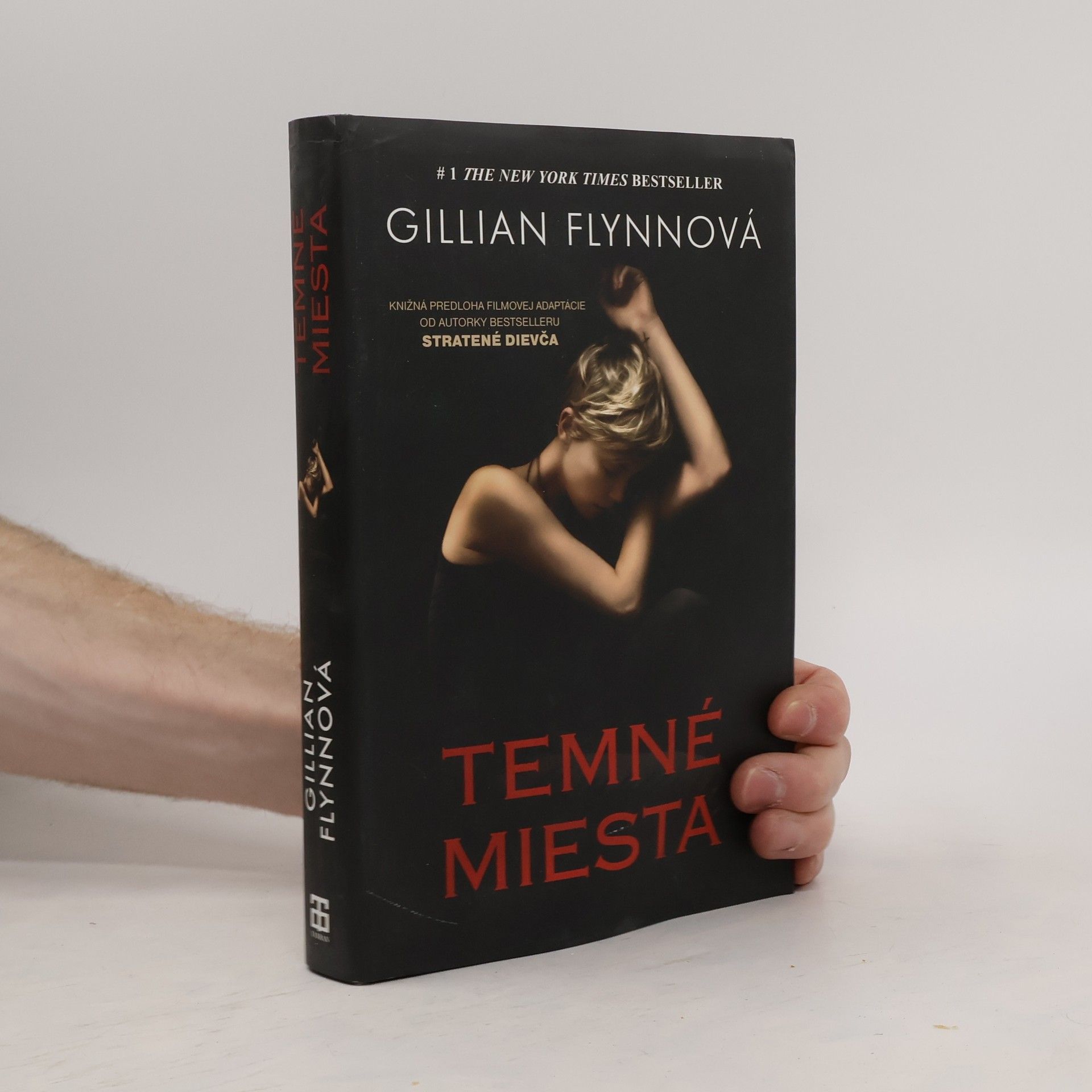 Gillian Flynn Temné miesta