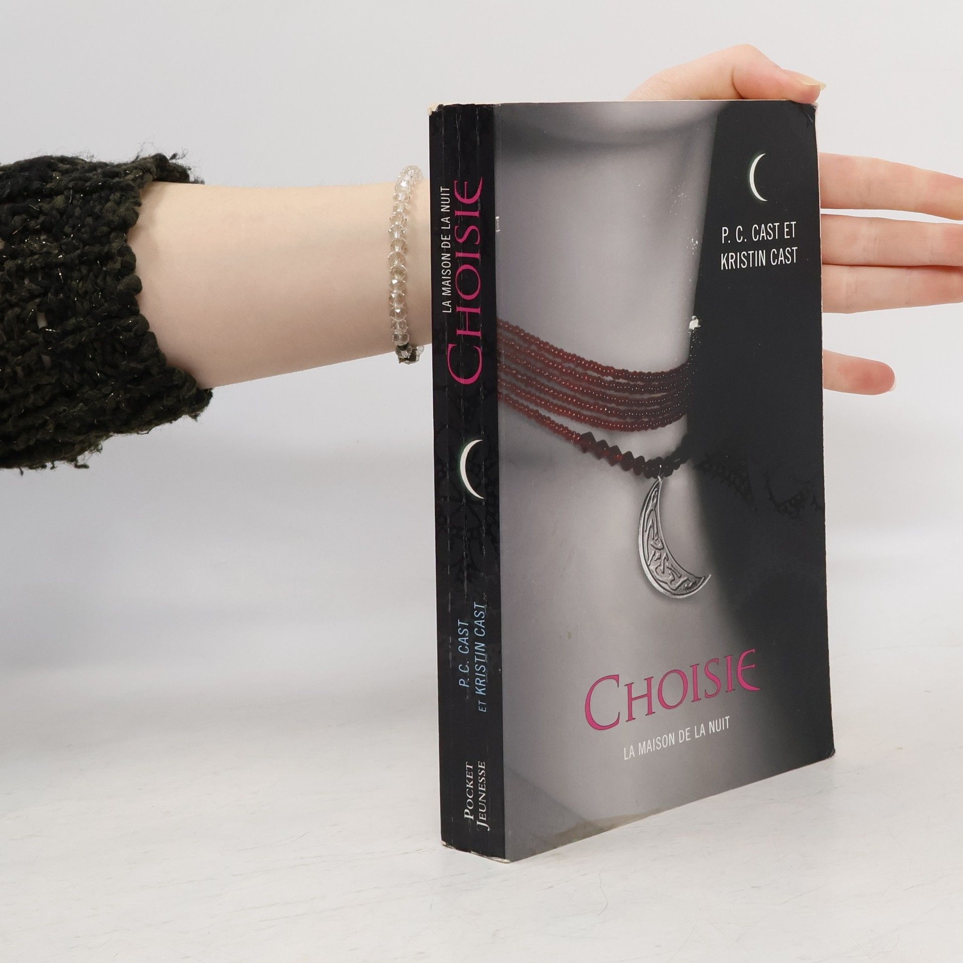 Phyllis Christine Cast Choisie = Chosen