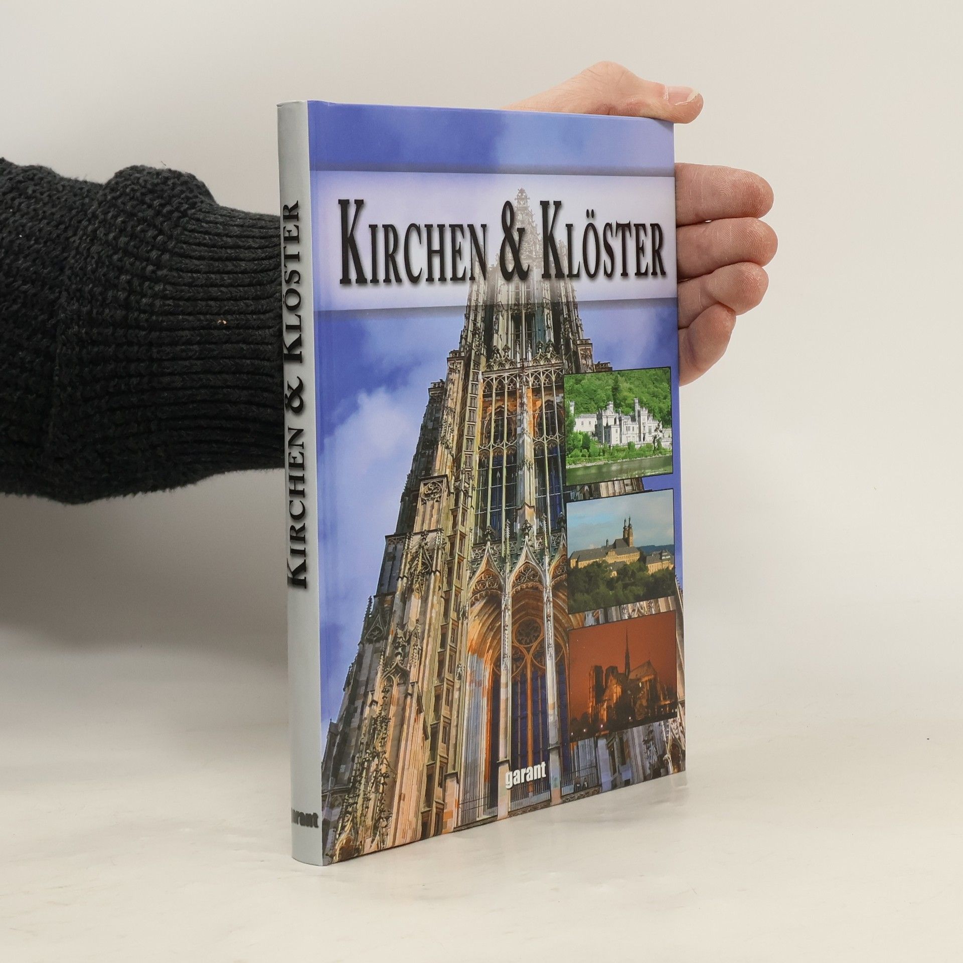 Collectif d'auteurs Kirchen und Klöster