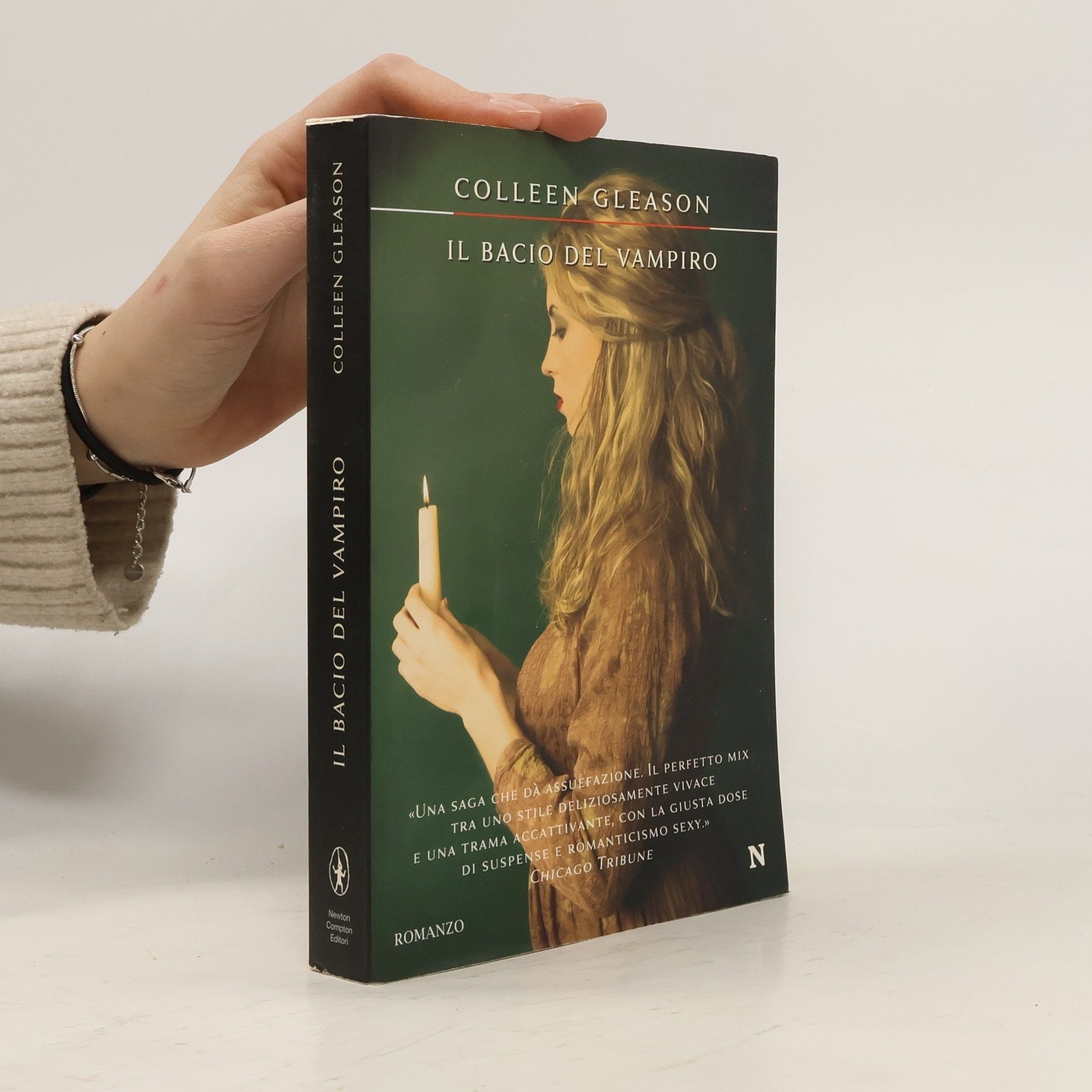 Colleen Cambridge Nuova narrativa Newton: Il bacio del vampiro