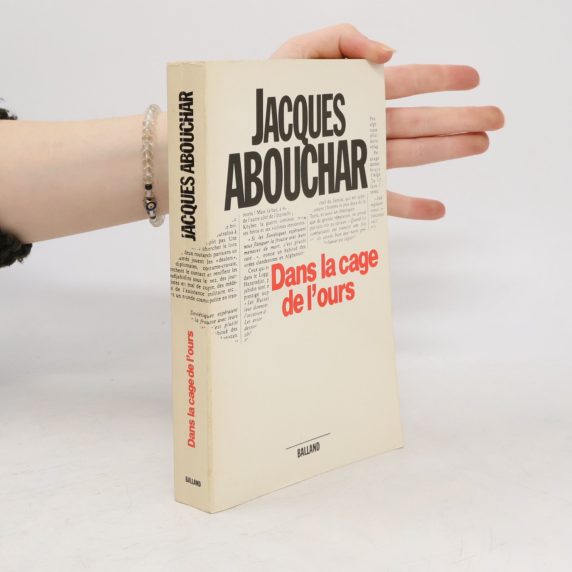 Jacques Abouchar Dans la cage de l'ours