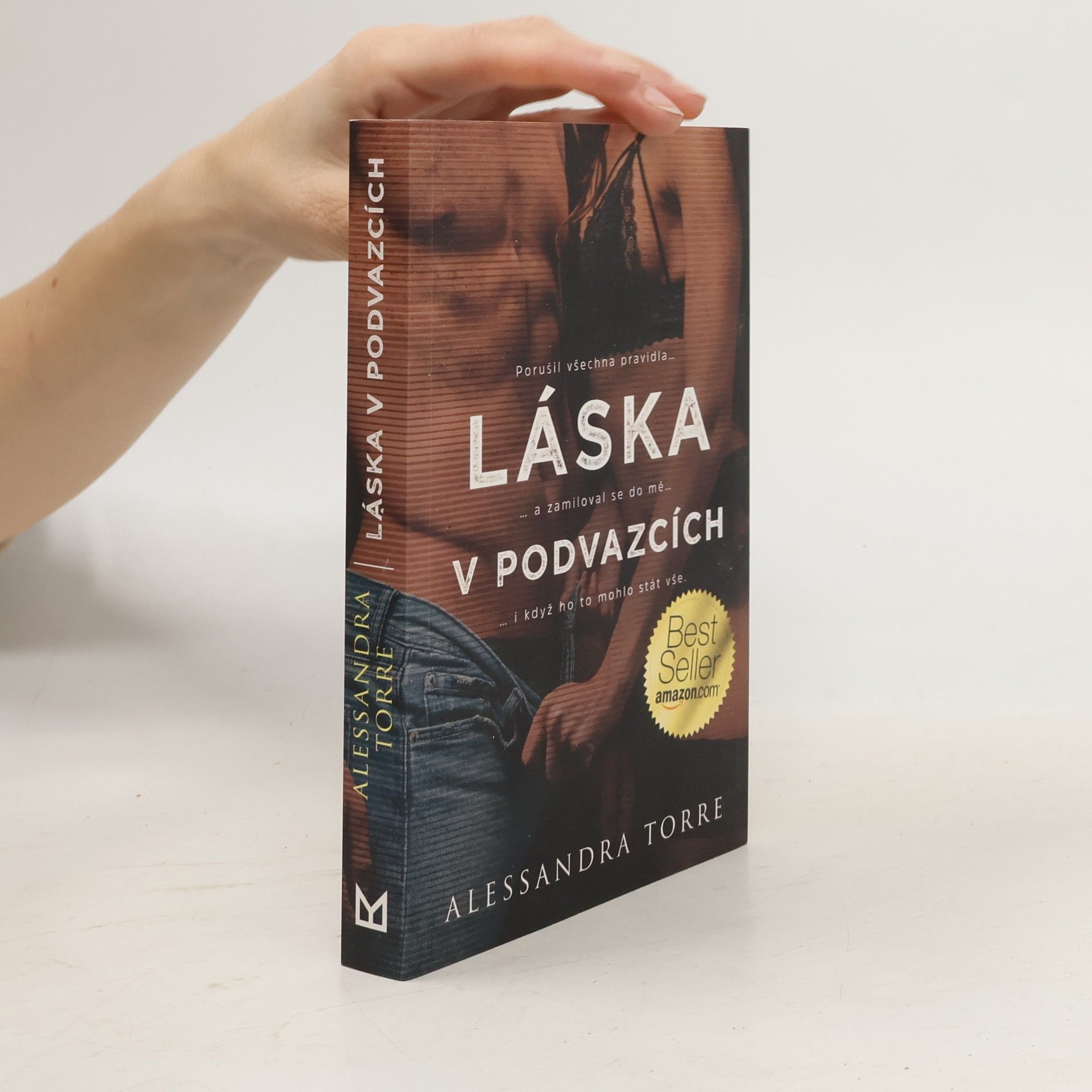 Alessandra Torre Láska v podvazcích